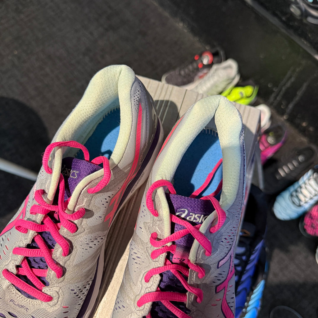 Asics Gel-Kayano 23 'Silver Pink Glow' (Second hand)