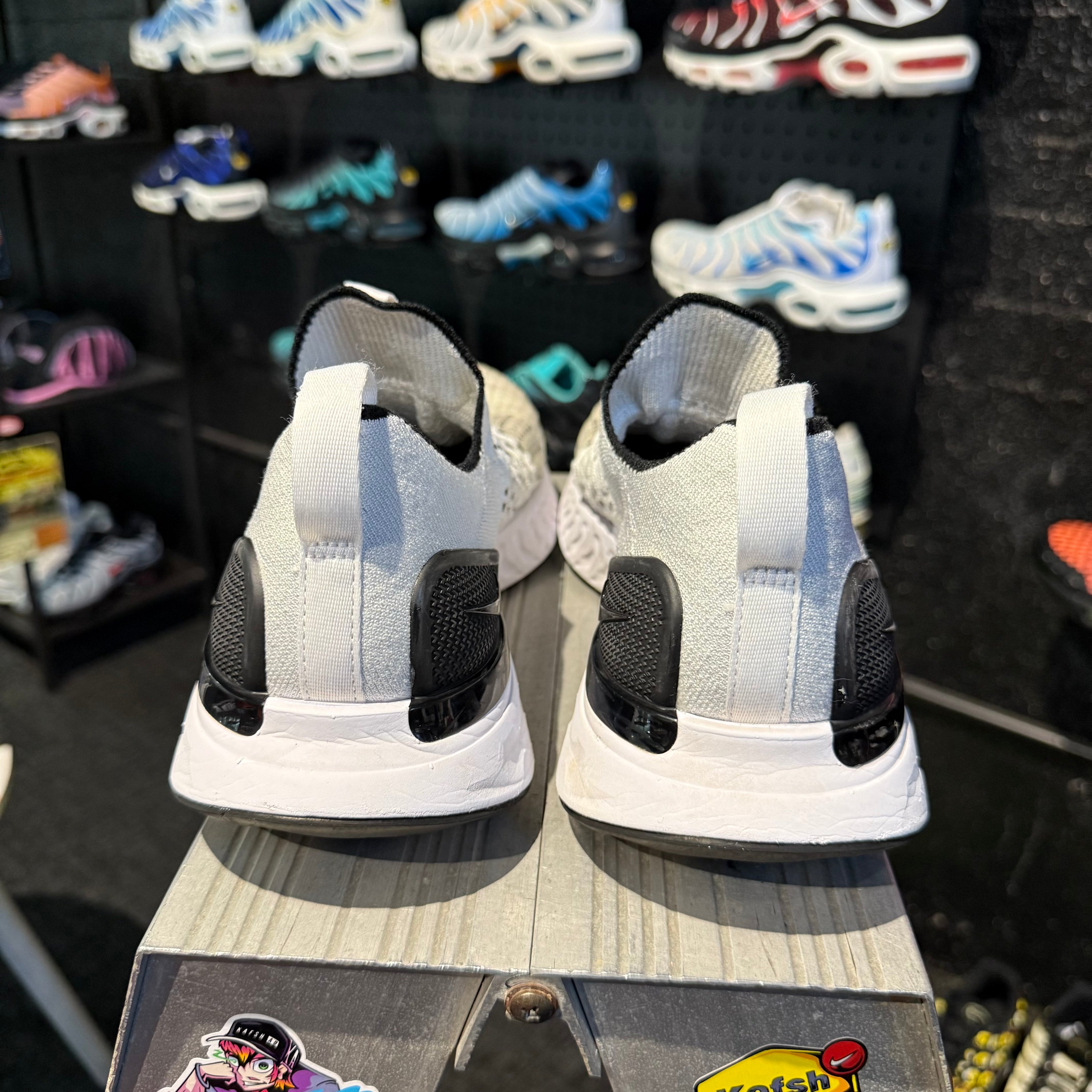 Nike React Phantom Run Flyknit 2 'White Black' (Second hand)