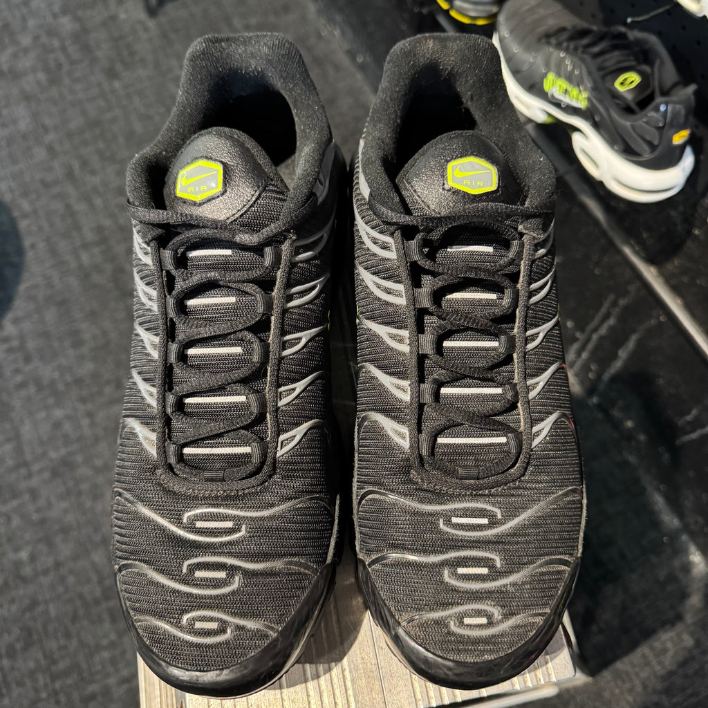 Nike Air Max Plus TN 'Black Grey Volt' (Second hand)