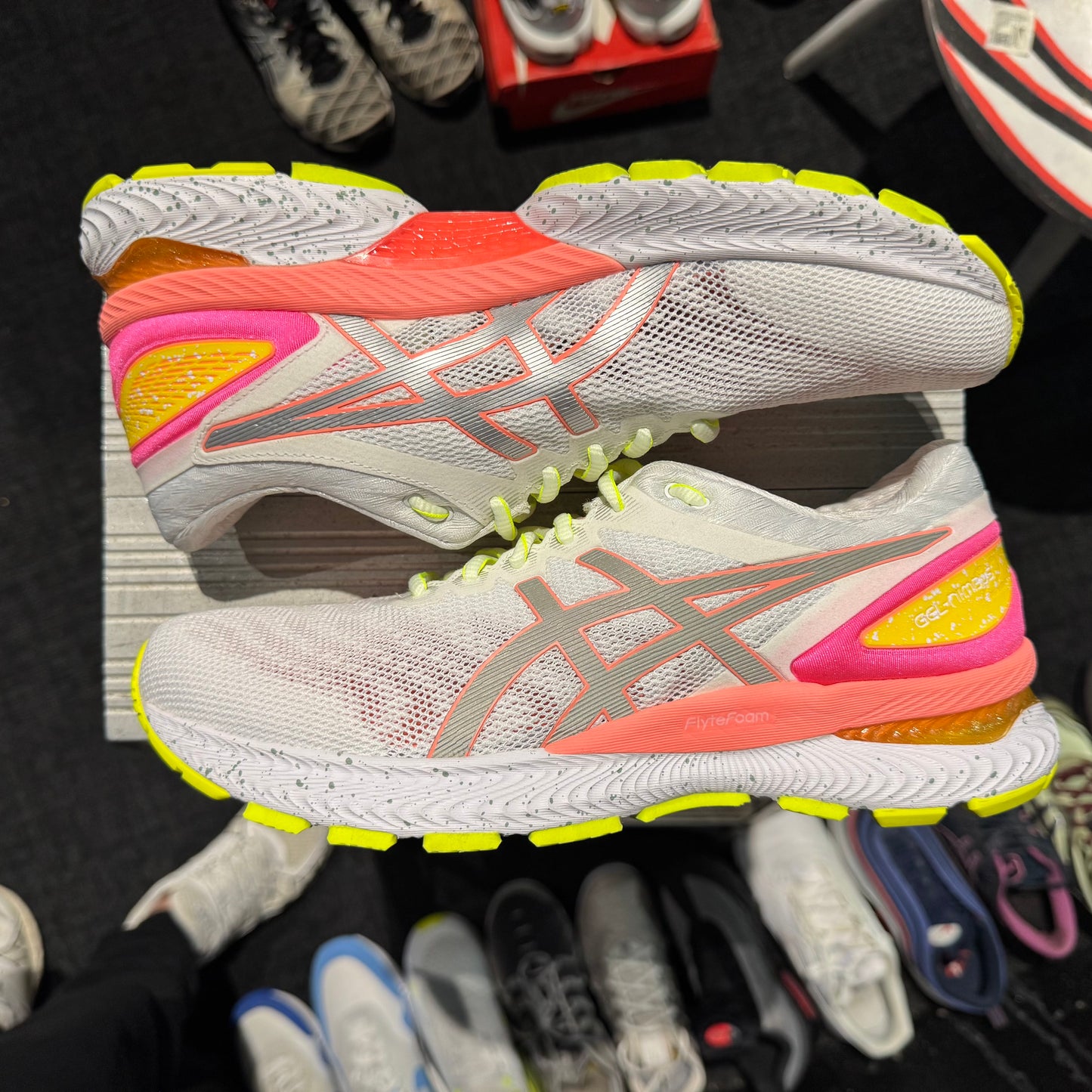 Asics Gel Nimbus Lite-Show 'White Sun Coral' (Second hand)