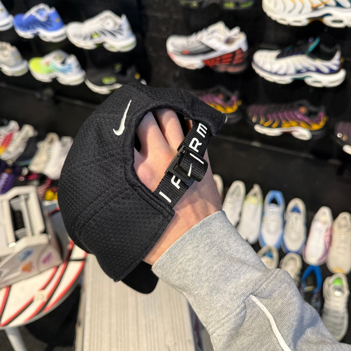 Nike Air Mesh Tailwind Drifit Running Hat 'Black' (Second hand)