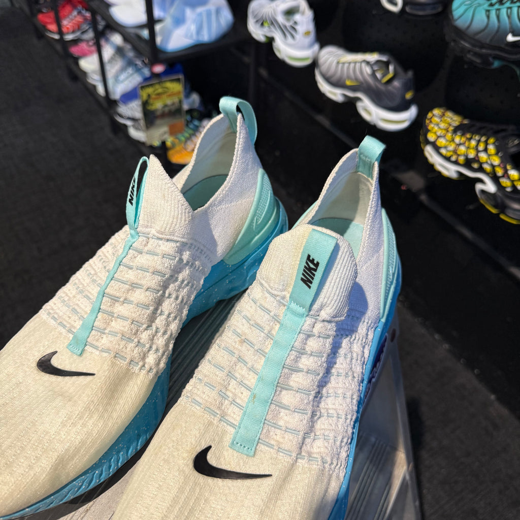 Nike React Phantom Run Flyknit 2 'Glacier' (Second hand)