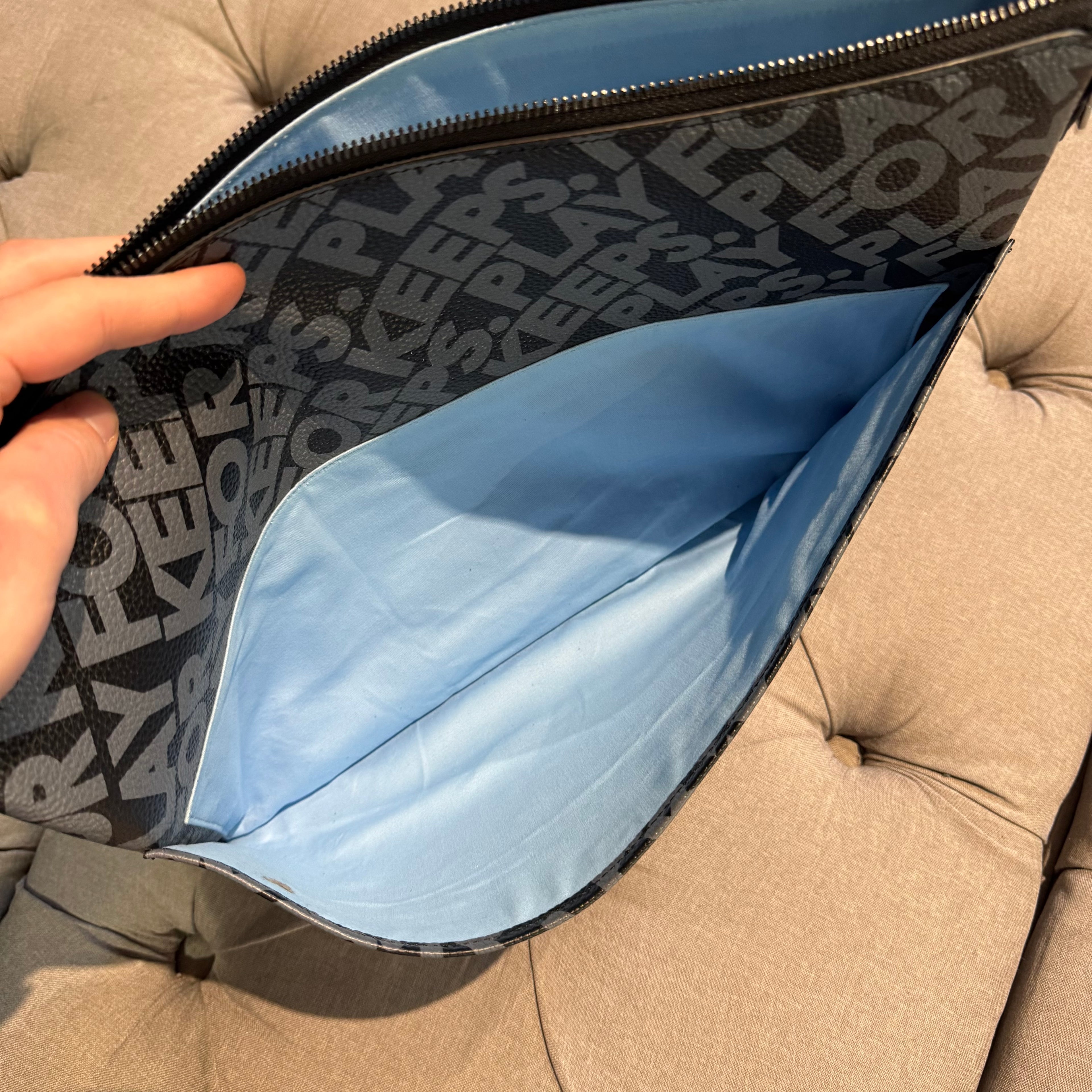 Geedup Blue Handstyle Leather Laptop Case (Unreleased) (Second hand)