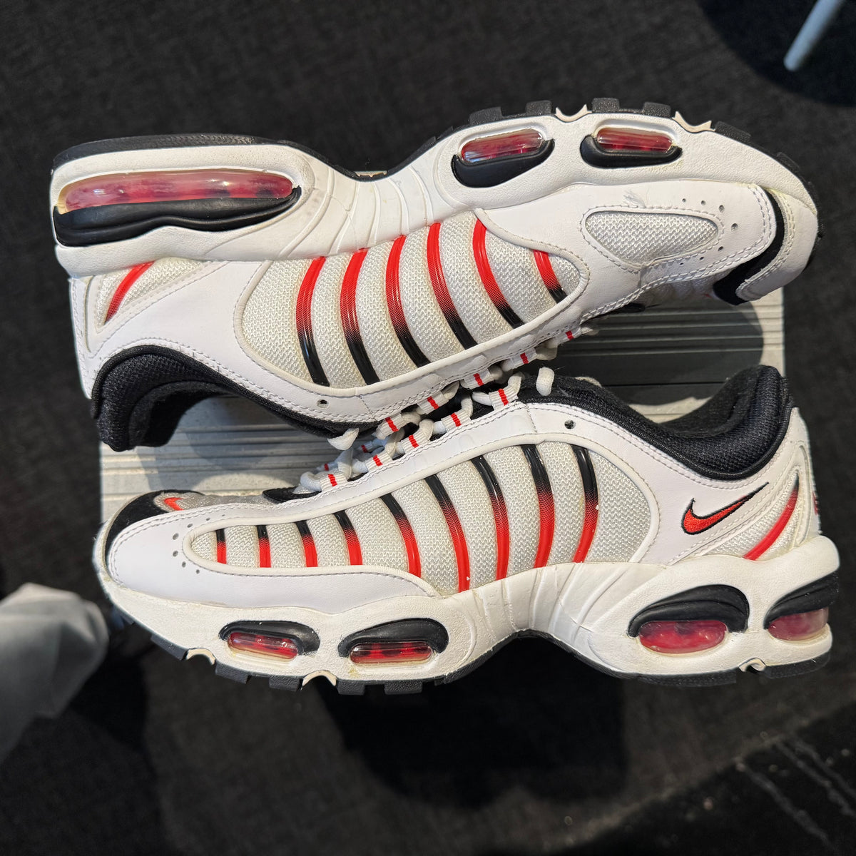Nike Air Max Tailwind 4 'White Habenero Red Black' (Second hand)
