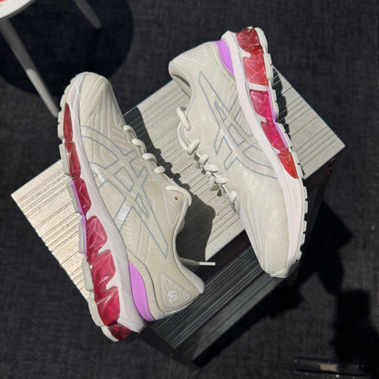 Asics Gel Quantum 360 7 Lavender/White (Second hand)