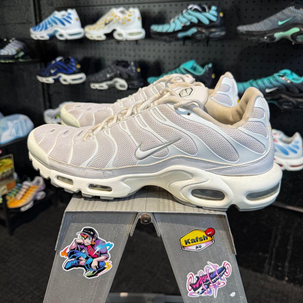 Nike Air Max Plus TN 'Triple White Casper' (Second hand)