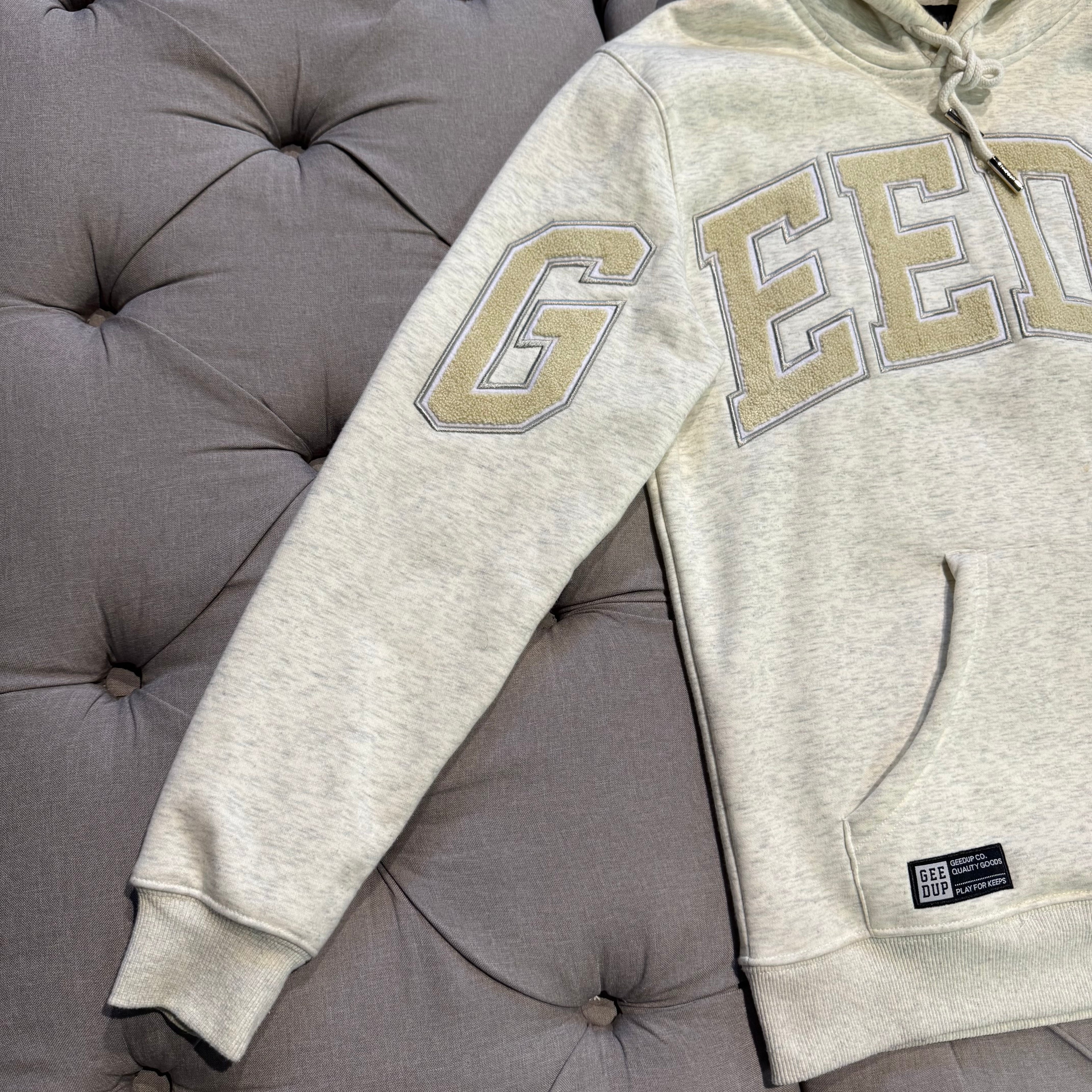 Geedup Team Logo Hoodie 'Wheat' (Second hand)