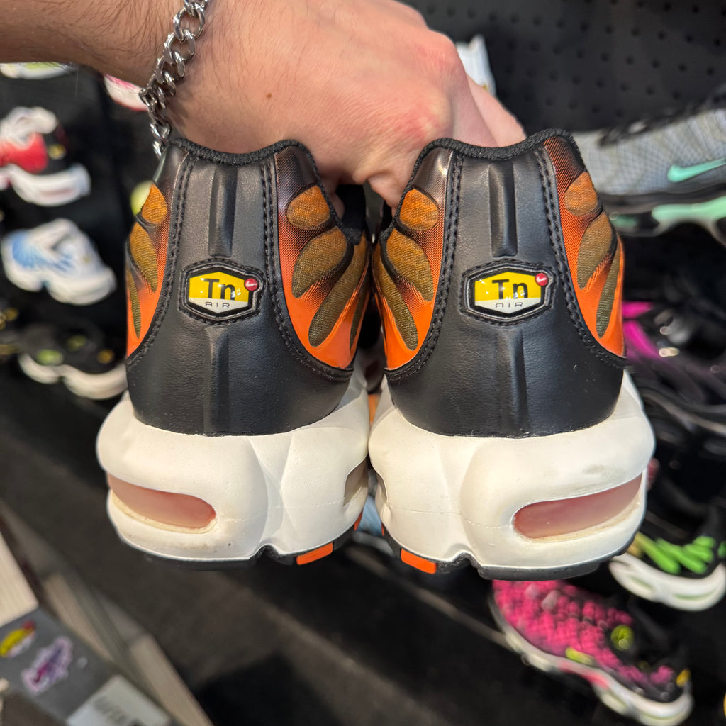 Nike Air Max Plus TN 'Safety Orange' (Brand New)