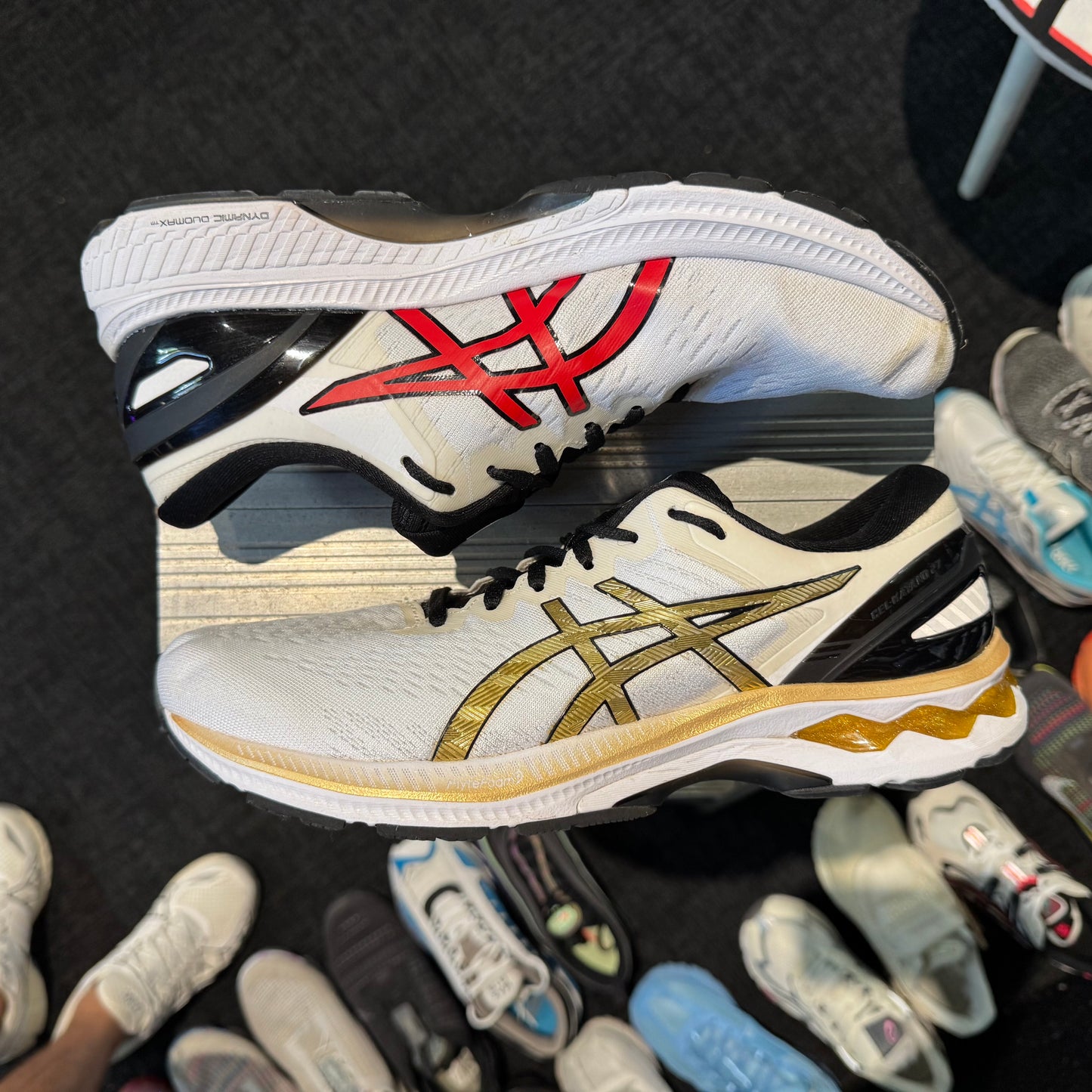 Asics Gel Kayano 27 'White Golden Red' (Second hand)