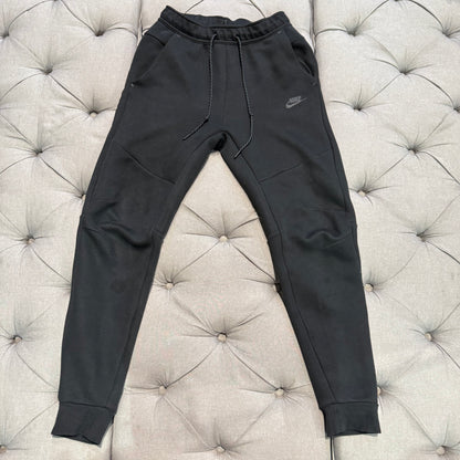 Nike Tech Fleece Pants 'Black' (Second hand)