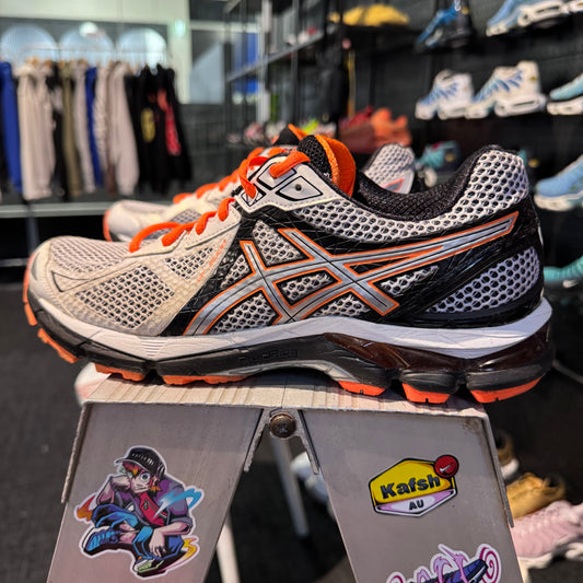 Asics GT-2000 3 'White Silver Orange' (Second hand)