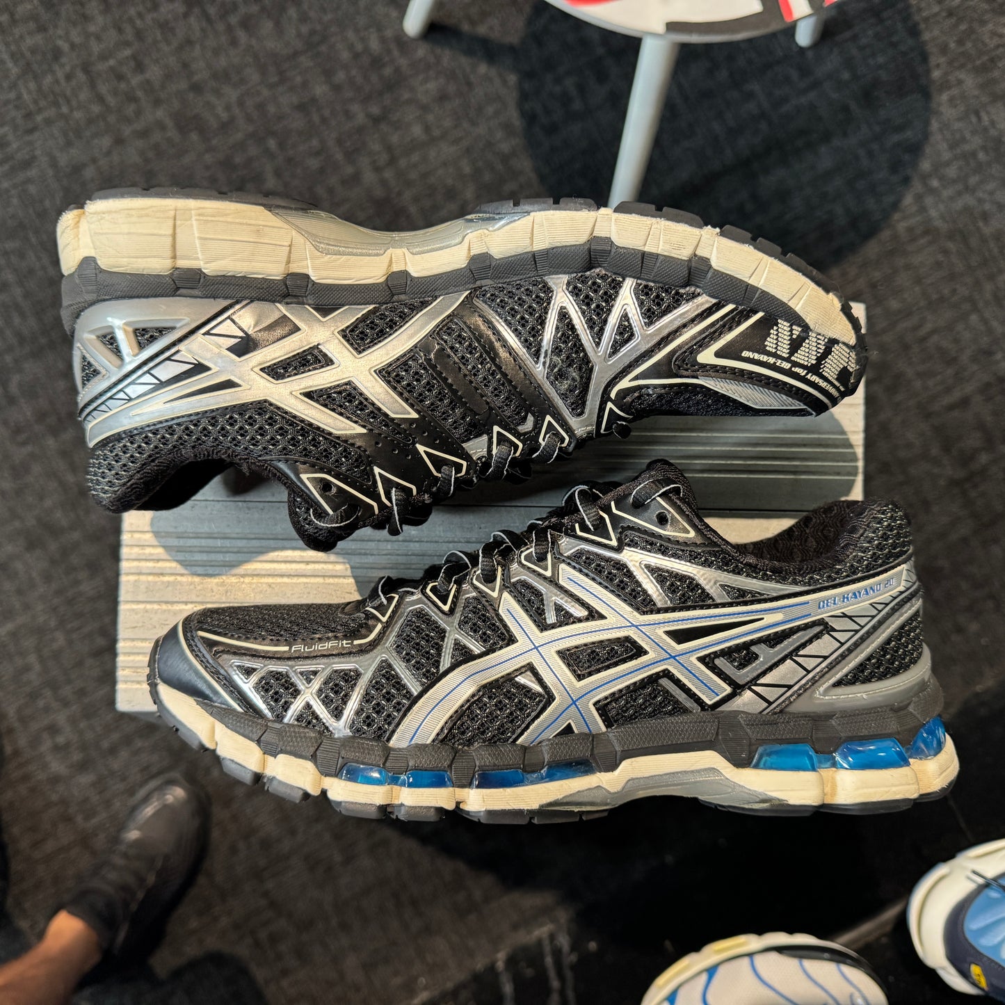 Asics Gel-Kayano 20 'Black Silver Blue' (Second hand)