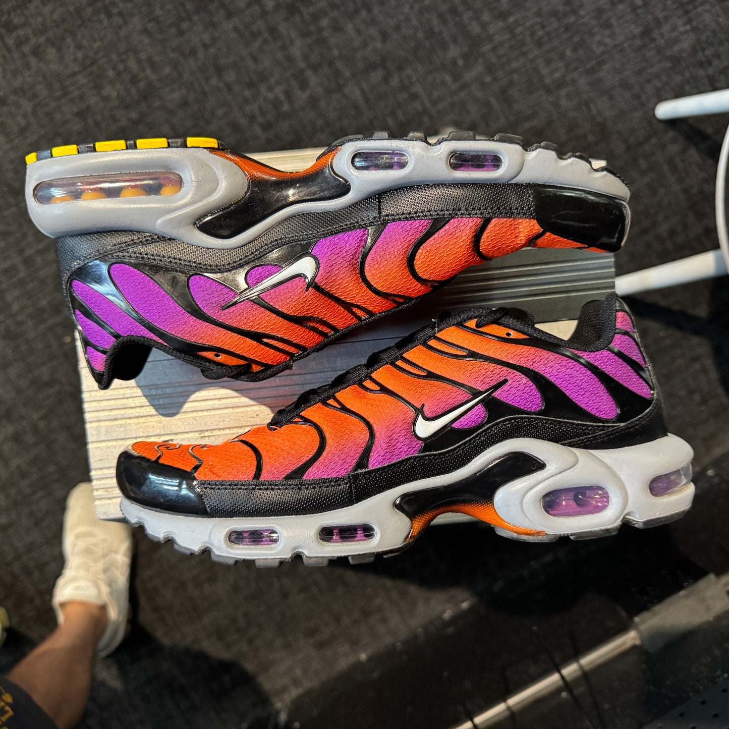 Nike Air Max Plus TN 'Total Orange Vivid Purple' (Second hand)