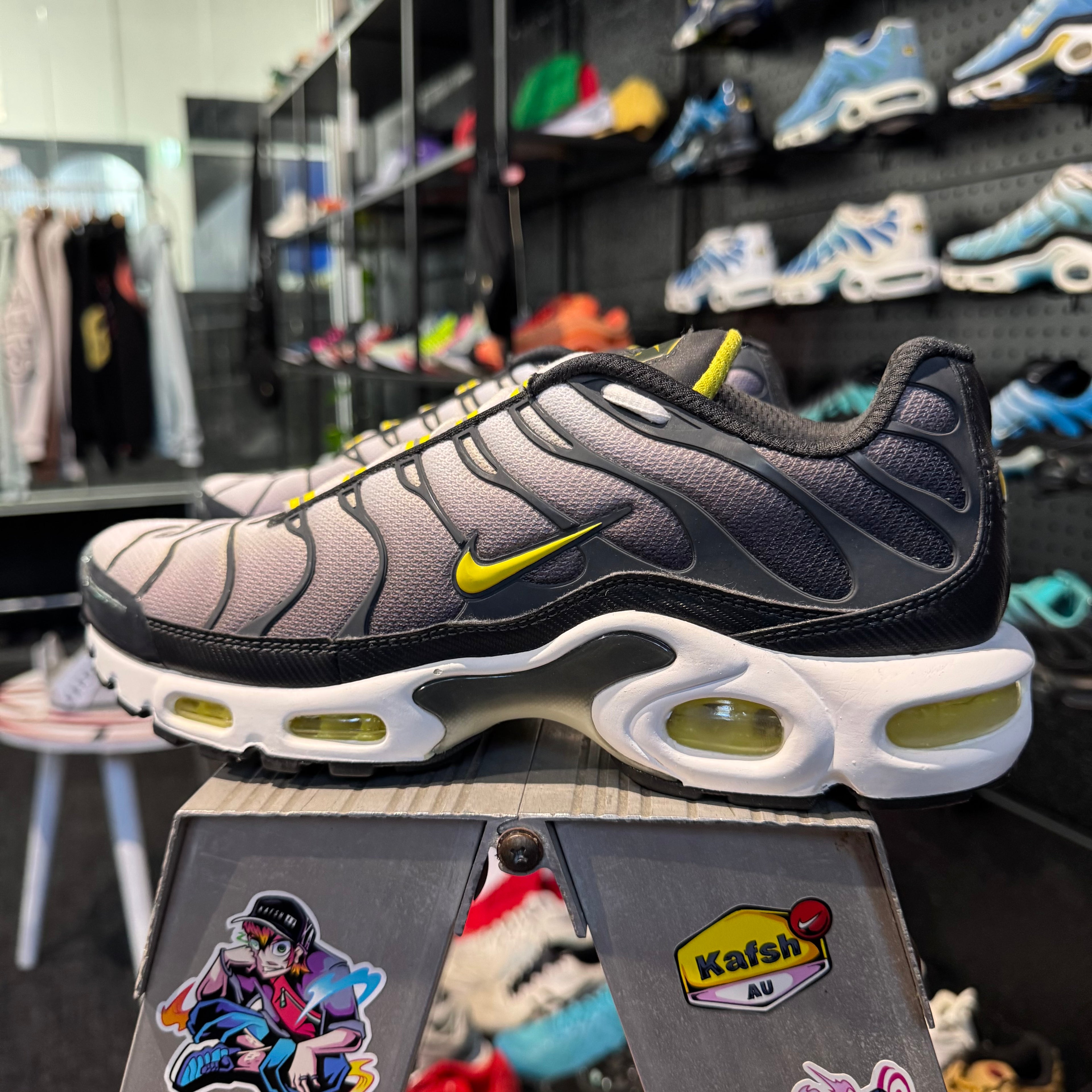 Nike Air Max Plus TN 'Bumble Bee' (Brand New)
