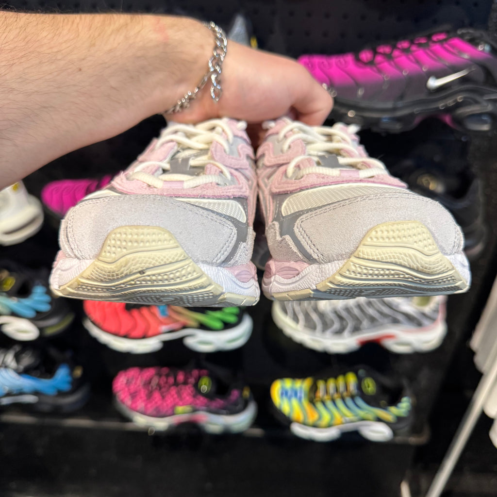 Asics Gel NYC 'Barely Rose' (Second hand)