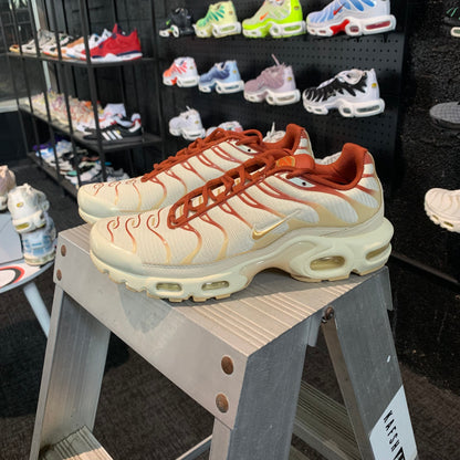 Nike Air Max Plus 'TN' Coconut Milk (W) (Second hand)