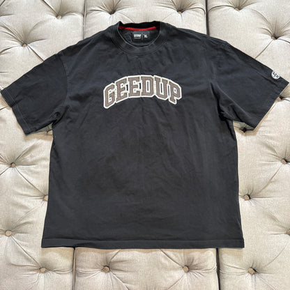 Geedup Satin Team Logo T-shirt 'Black Grey' (Second hand)