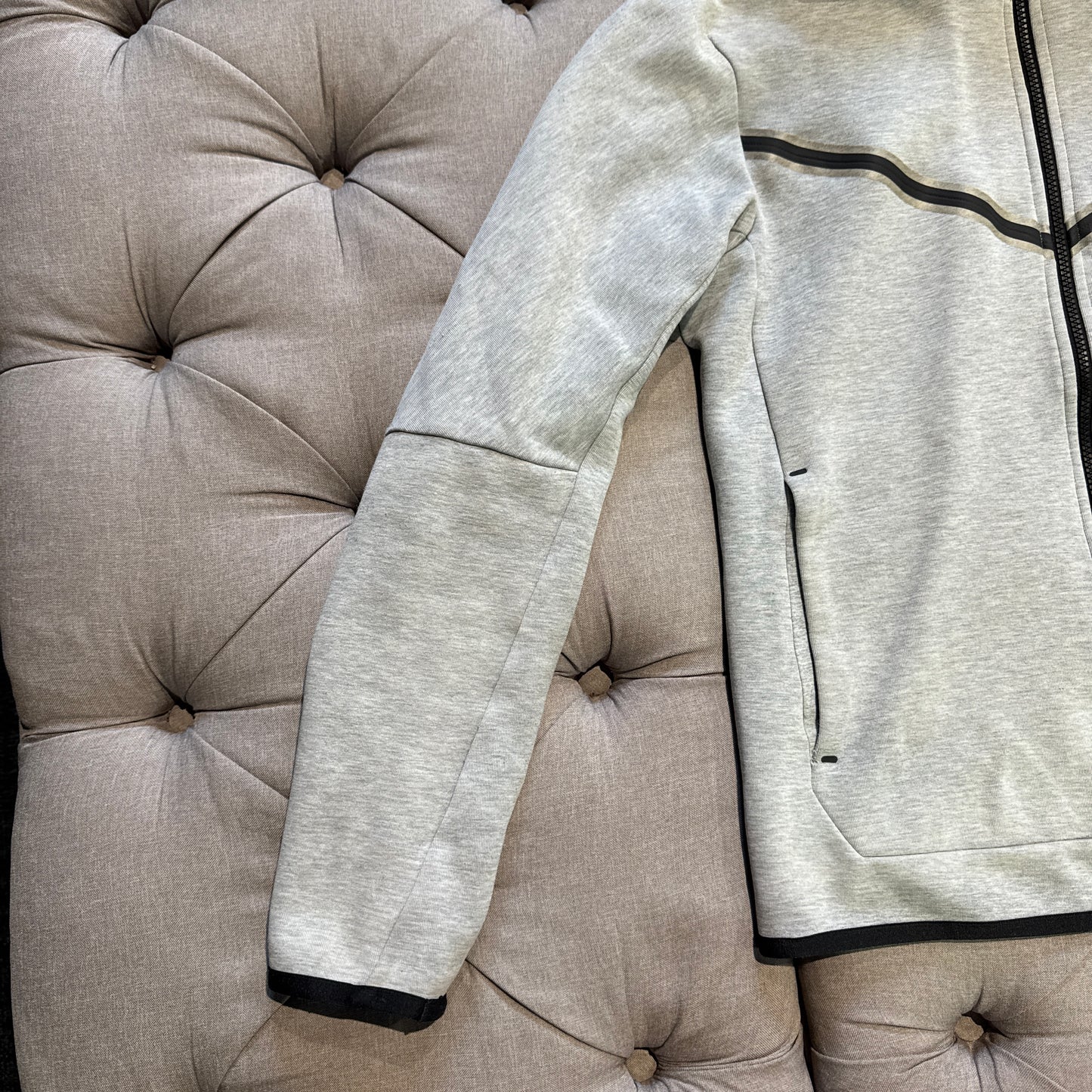 Nike Tech Fleece Jacket 'Grey' (Second hand)