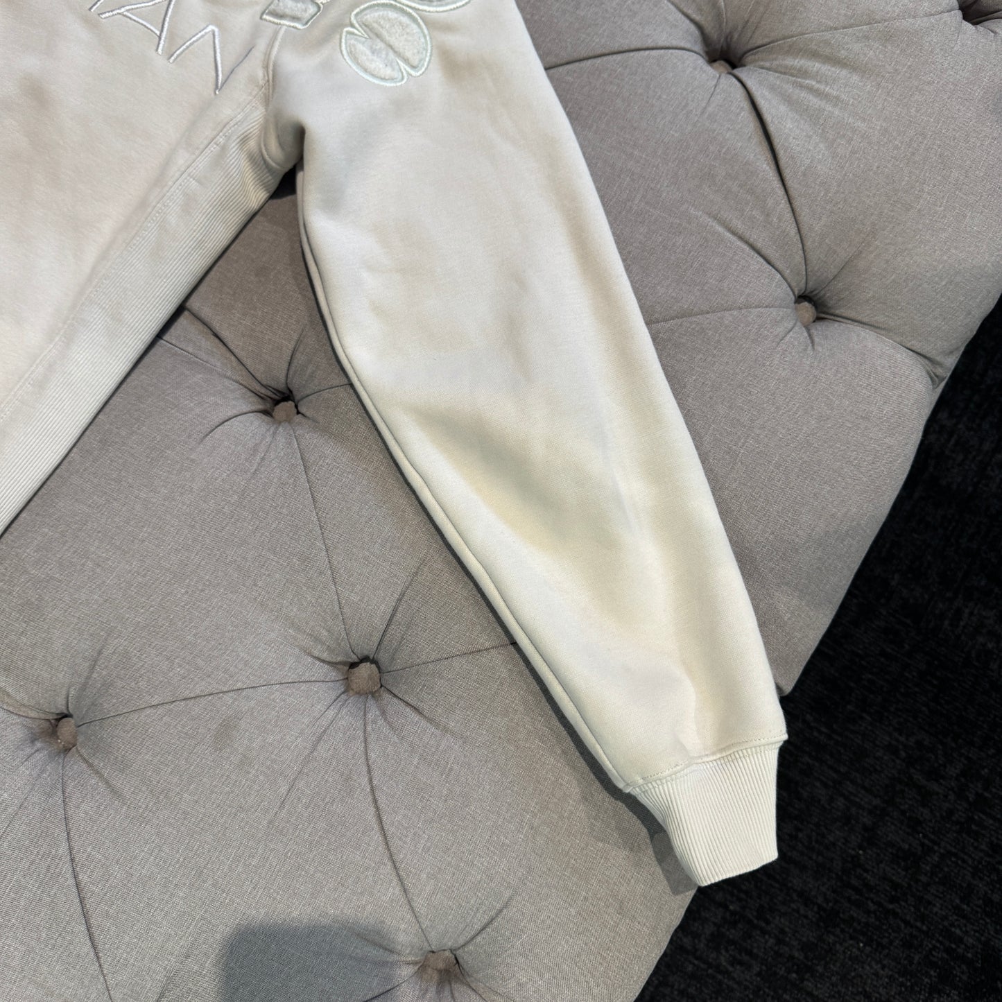 Geedup Sportsman Crewneck 'White Cream' (Second hand)