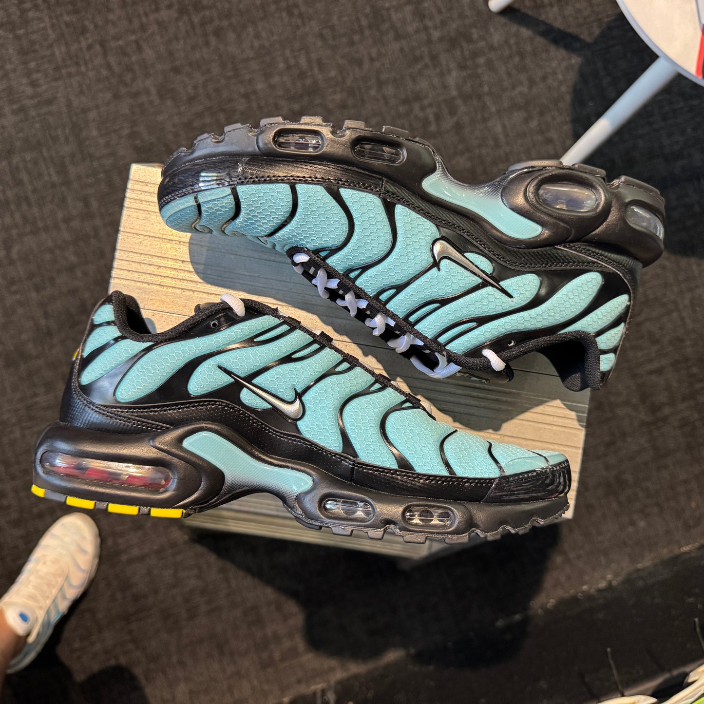 Nike Air Max Plus TN 'Dark Tiffany' (Brand New)