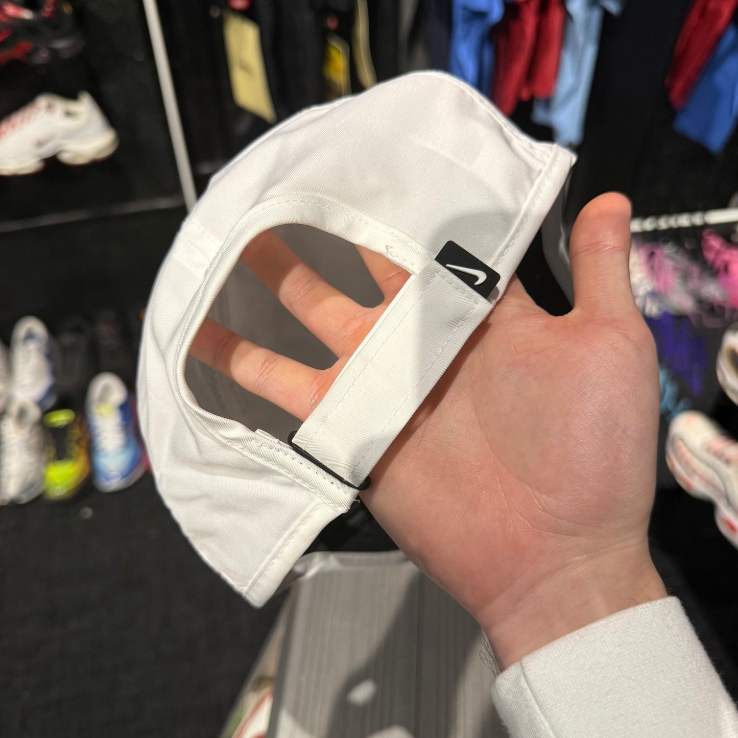 Nike Dri-FIT Club Featherlight Cap 'White Black' (Second hand)