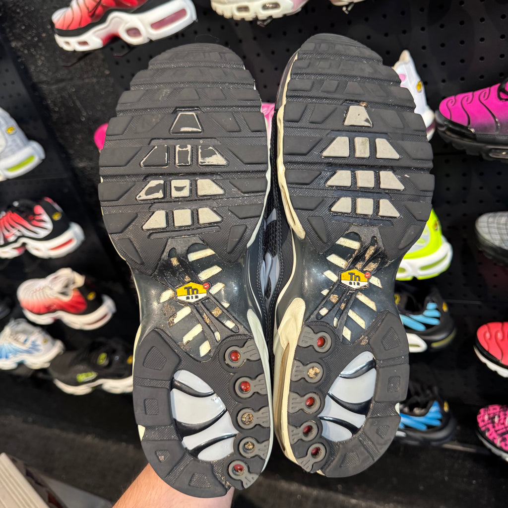 Nike Air Max Plus TN SE 'Iron Cool Grey' (Second hand)