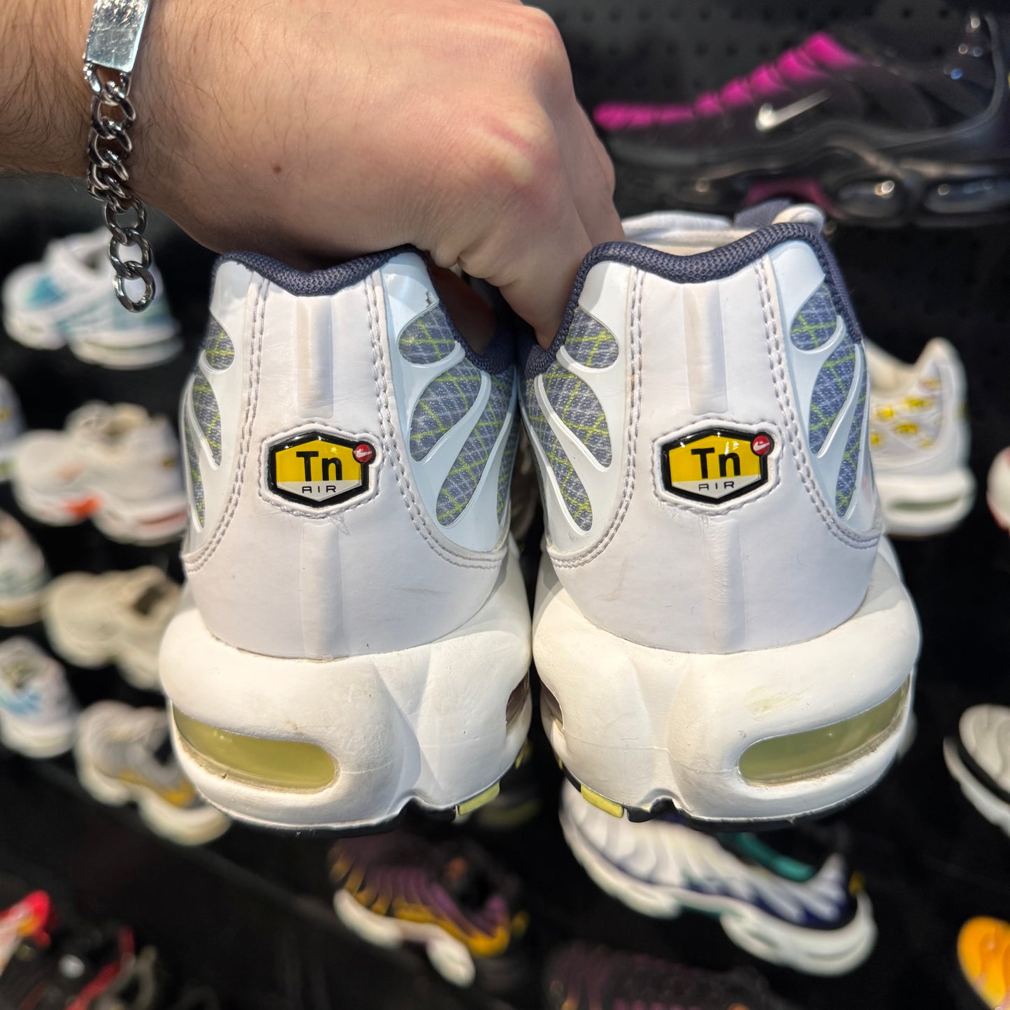 Nike Air Max Plus TN 'Pebble Grey Lime Green' (Second hand)