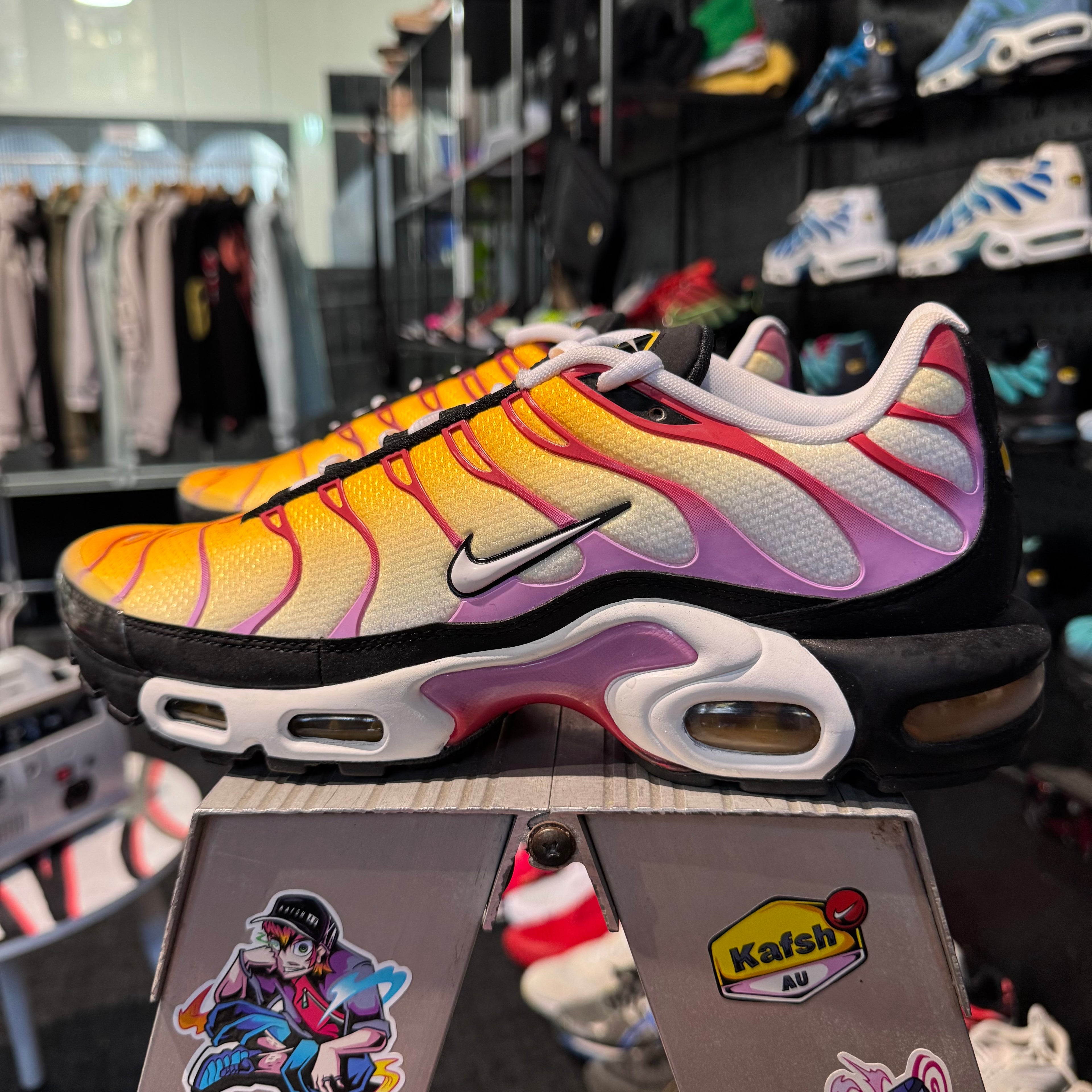 Nike Air Max Plus TN 'Sherbert / Tigerberry' (Brand New)