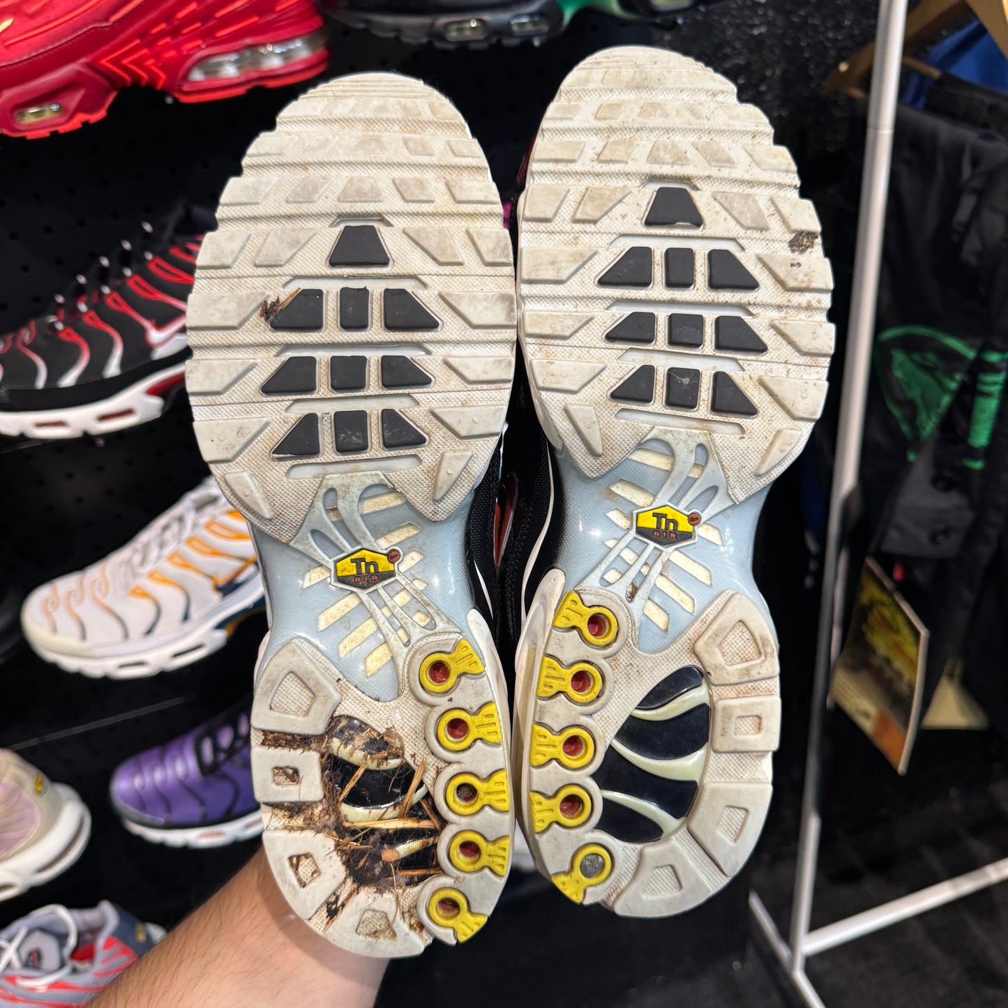 Nike Air Max Plus TN 'Smoke Grey Red' (Second hand)