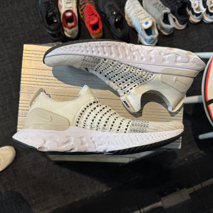 Nike React Phantom Run 2 'Cream White Black' (Second hand)
