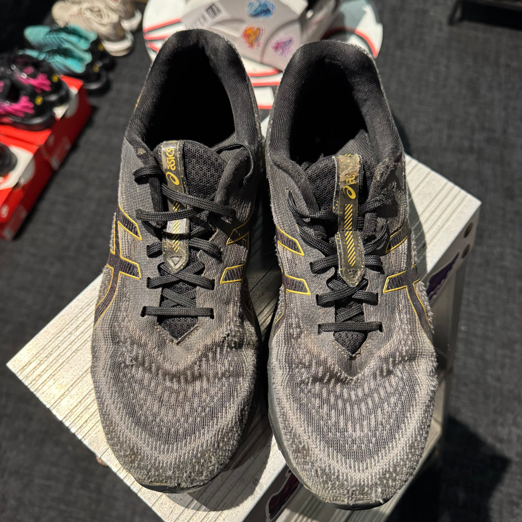 Asics Gel-Quantum 180 7 'Graphite grey gold' (Second hand)