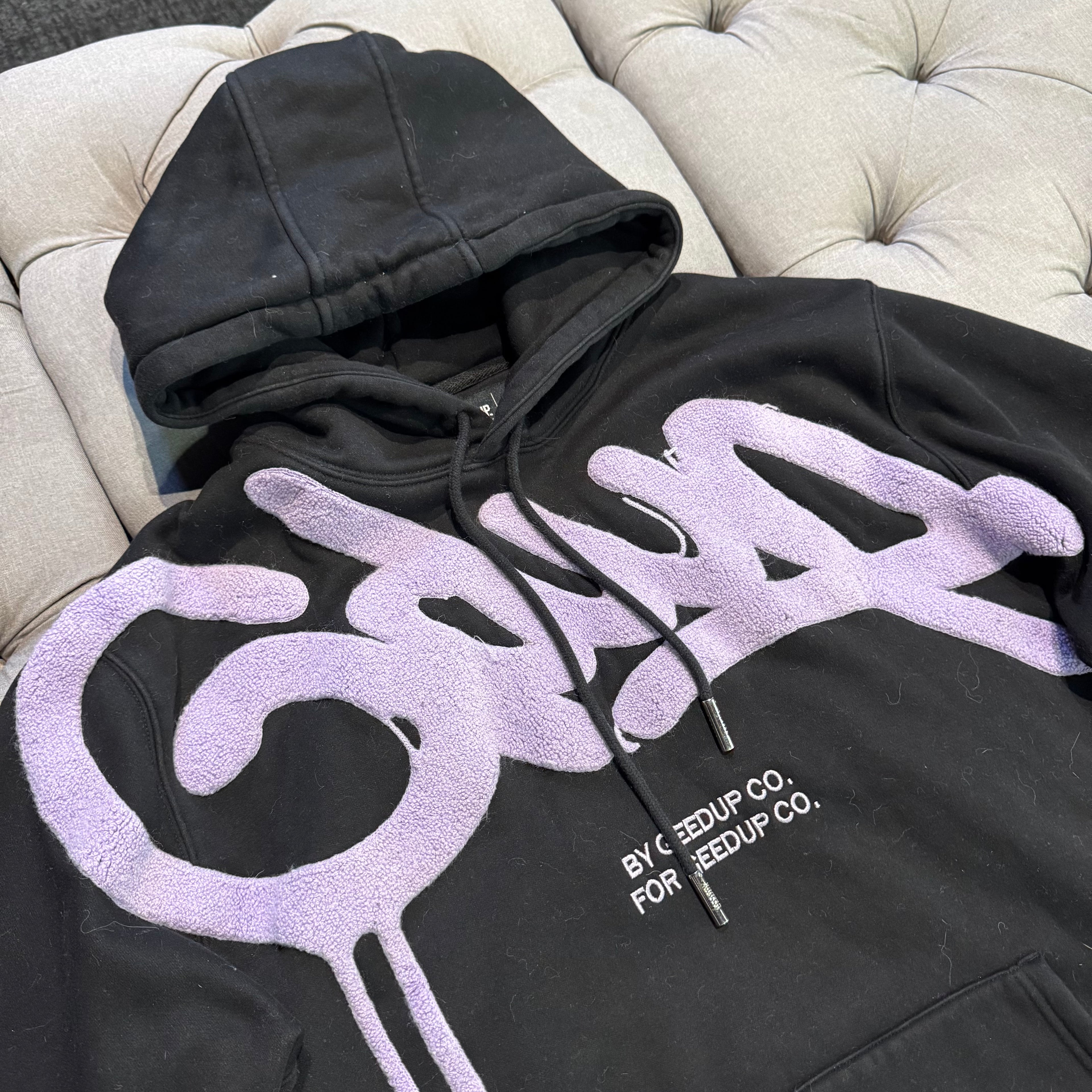 Geedup Handstyle Hoodie 'Black Purple' (Second hand)