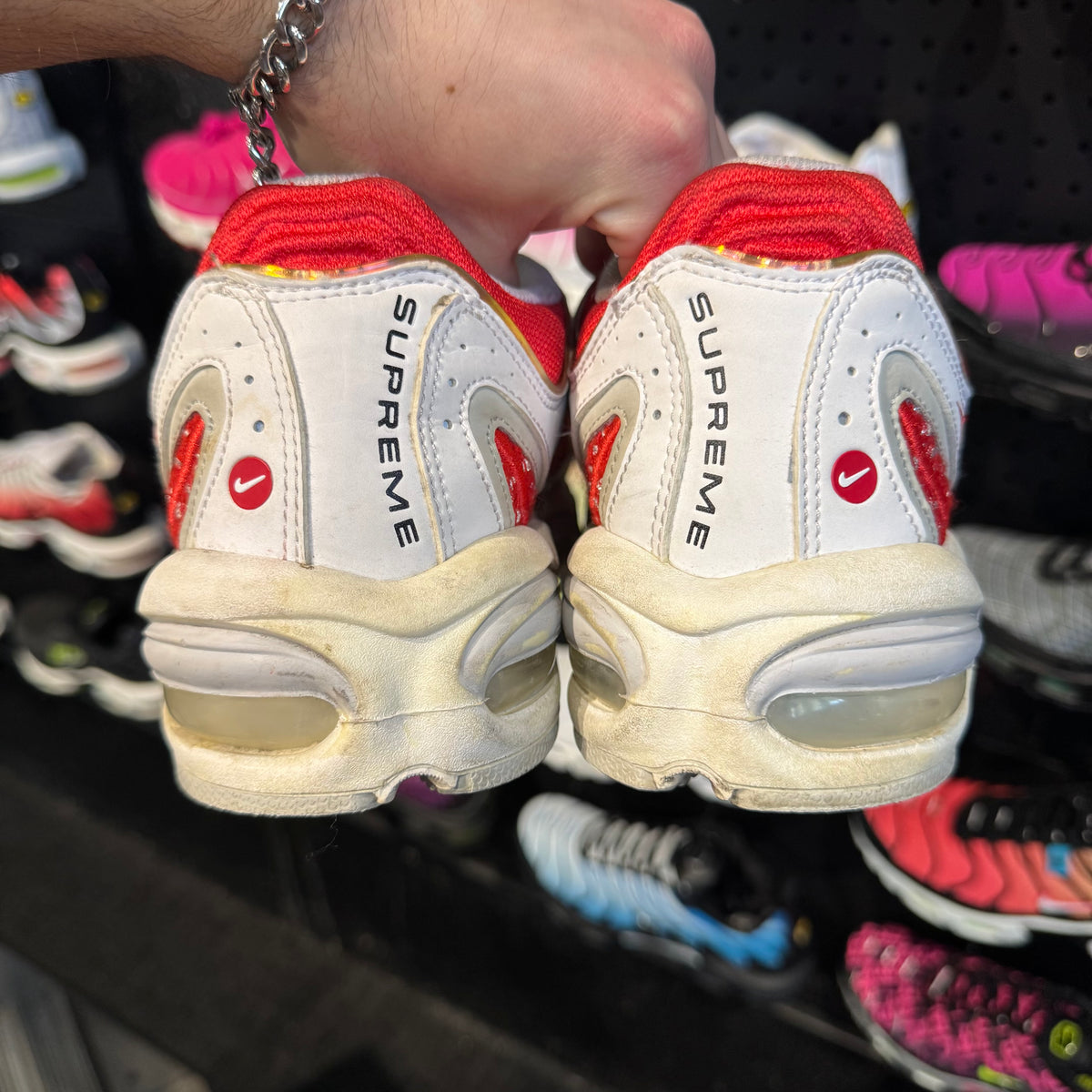 Supreme x Nike Air Max Tailwind 4 'University Red' (Second hand)