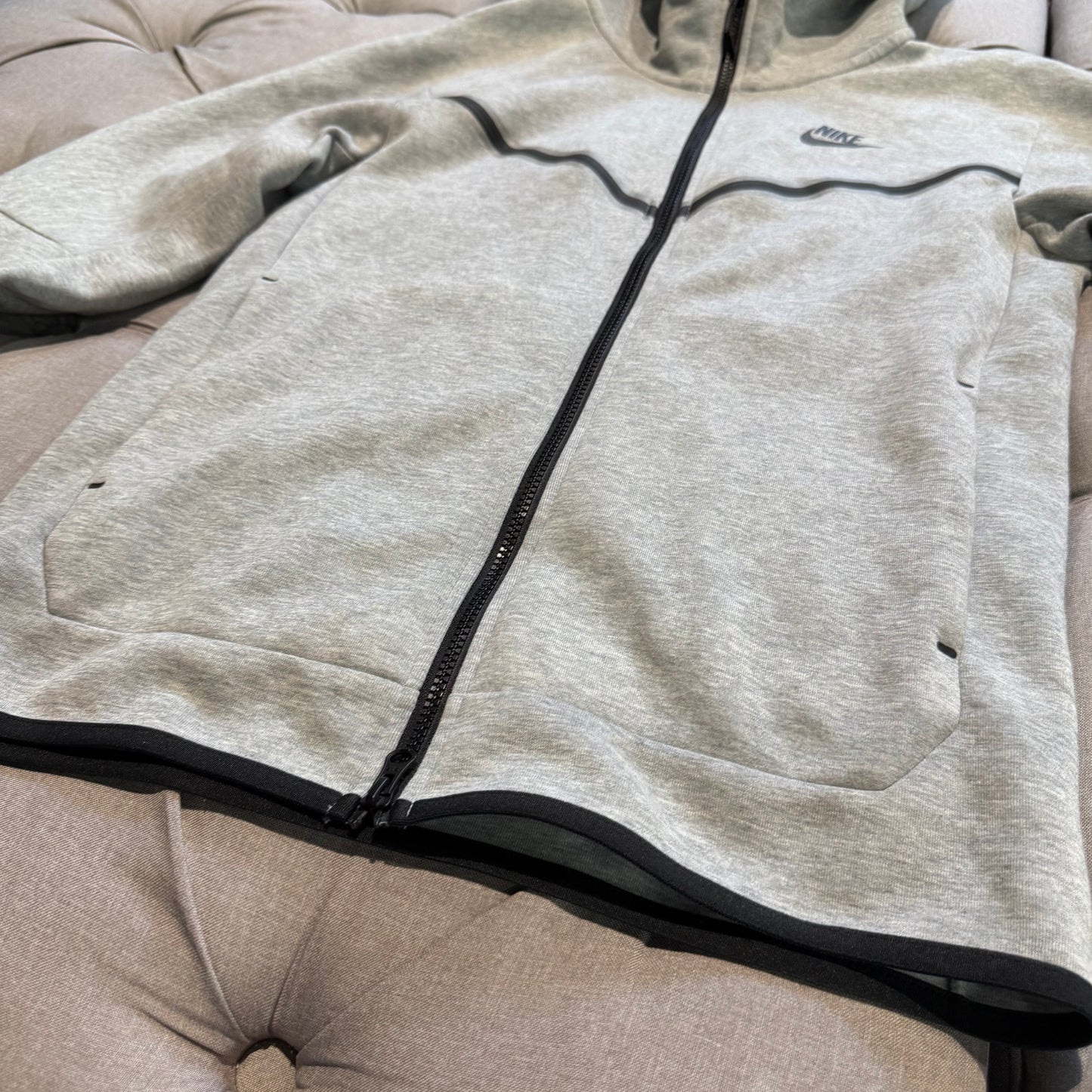 Nike Tech Fleece Jacket 'Grey' (Second hand)