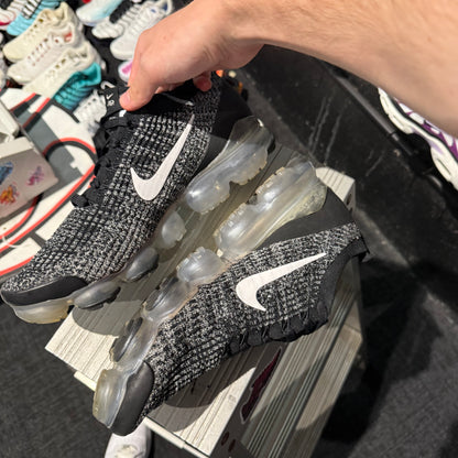 Nike Air Max Vapormax Flyknit 3 'Oreo' (Second hand)