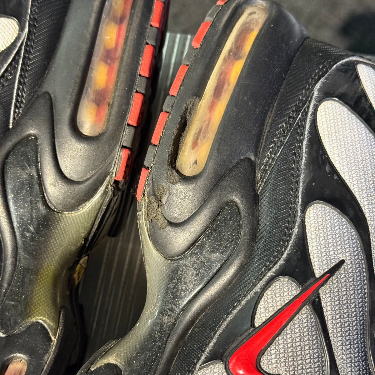 Nike Air Max Plus TN 'Dracula Black Gradient Red' (Second hand)