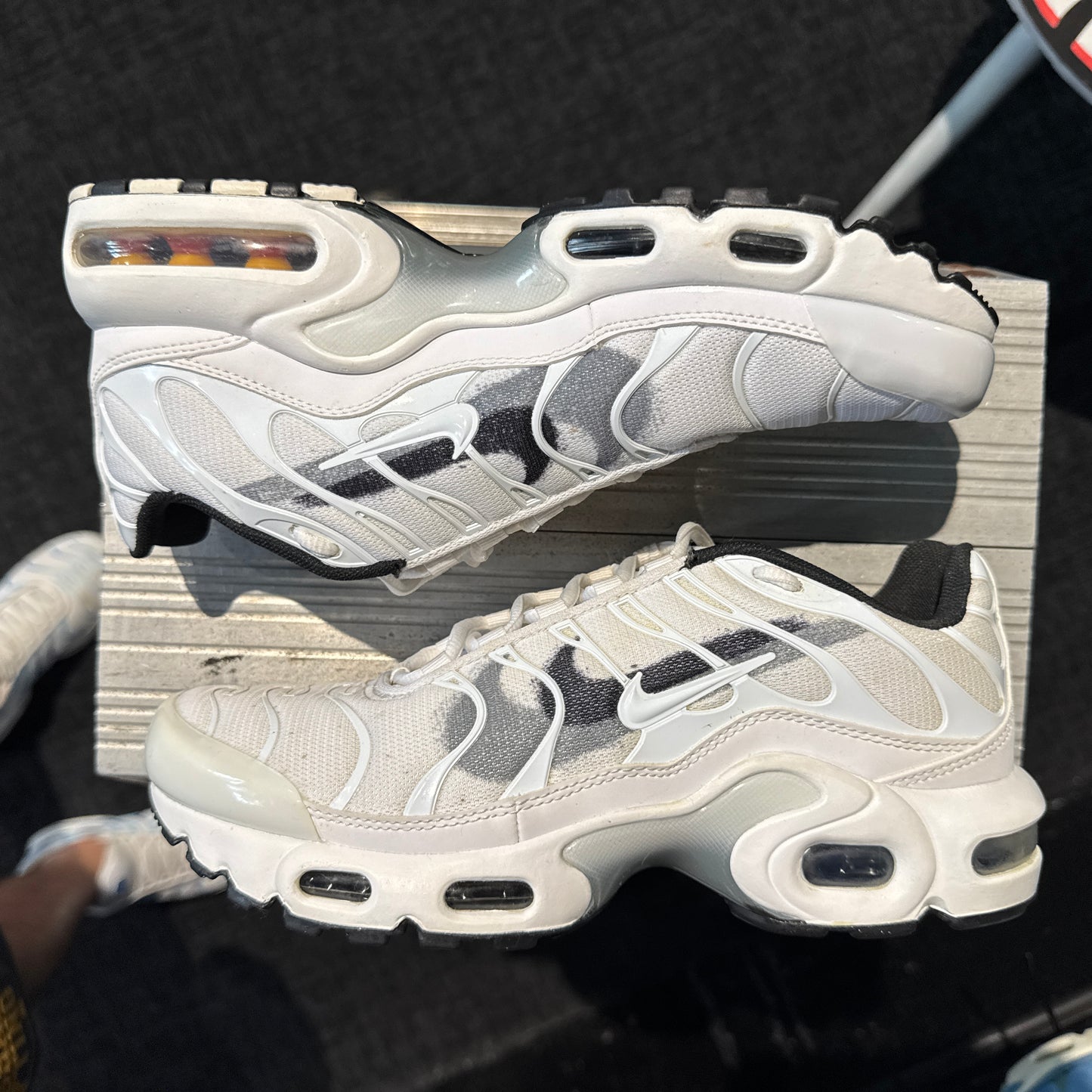 Nike Air Max Plus TN 'Multi Swoosh White Black' (Second hand)