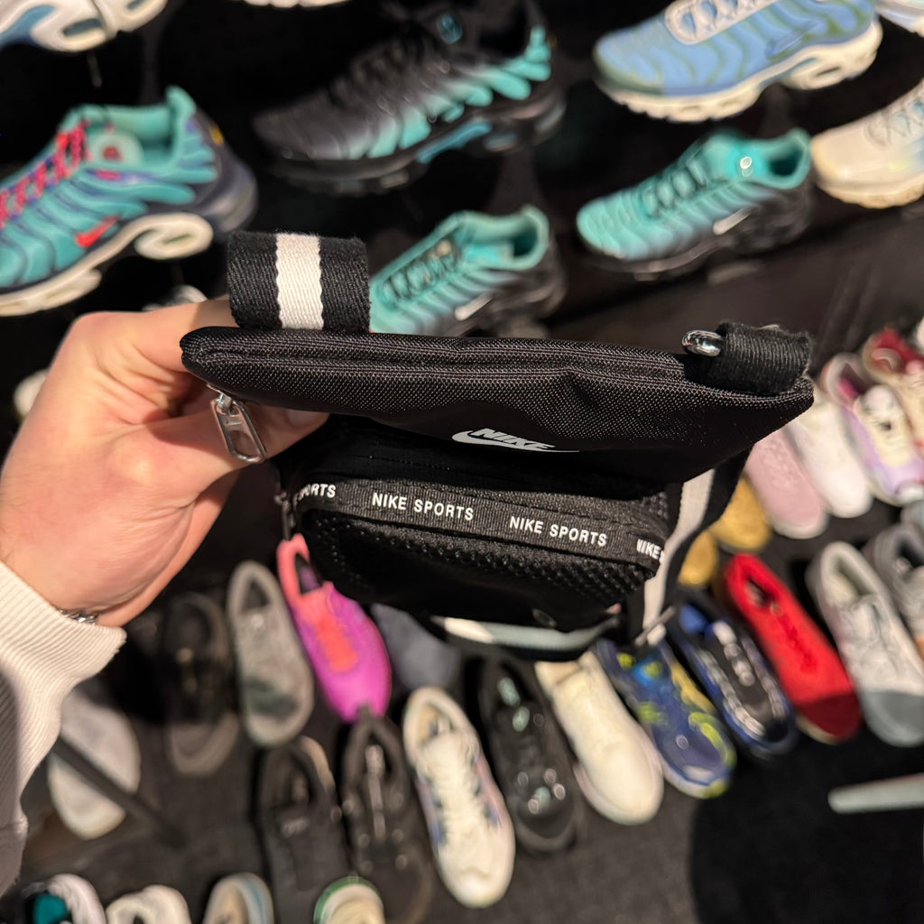 Nike Sport Small Item Crossbody Bag 'Black' (Second hand)