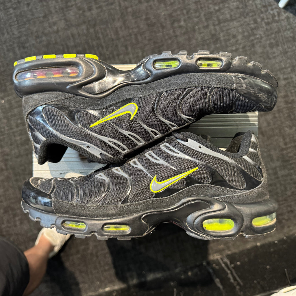 Nike Air Max Plus TN 'Black Grey Volt' (Second hand)
