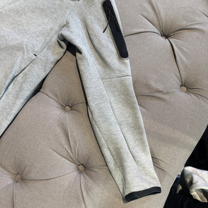 Nike Tech Fleece Jacket 'Grey' (Second hand)