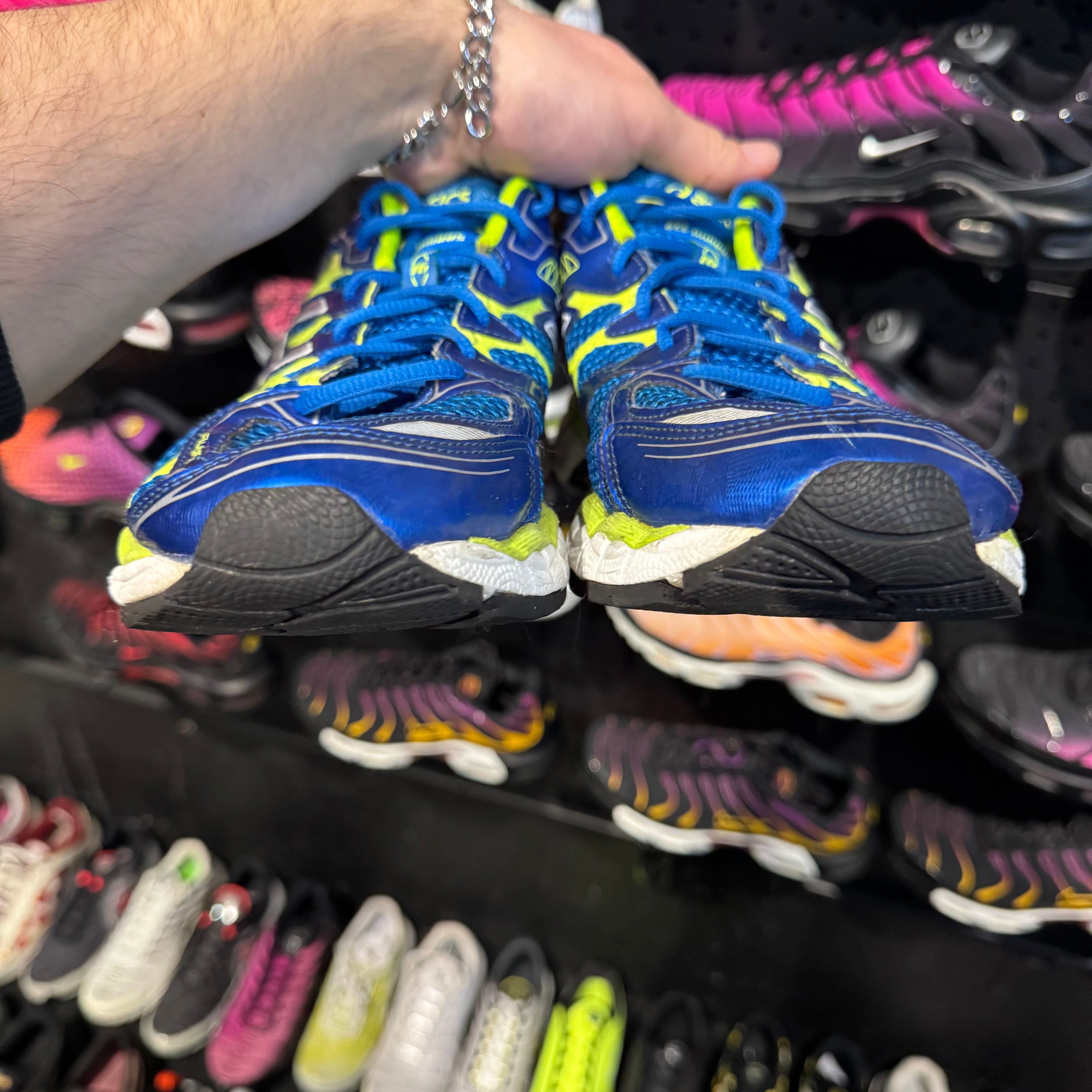 Asics Gel Nimbus 16 'Island Blue Lightning Lime' (Second hand)