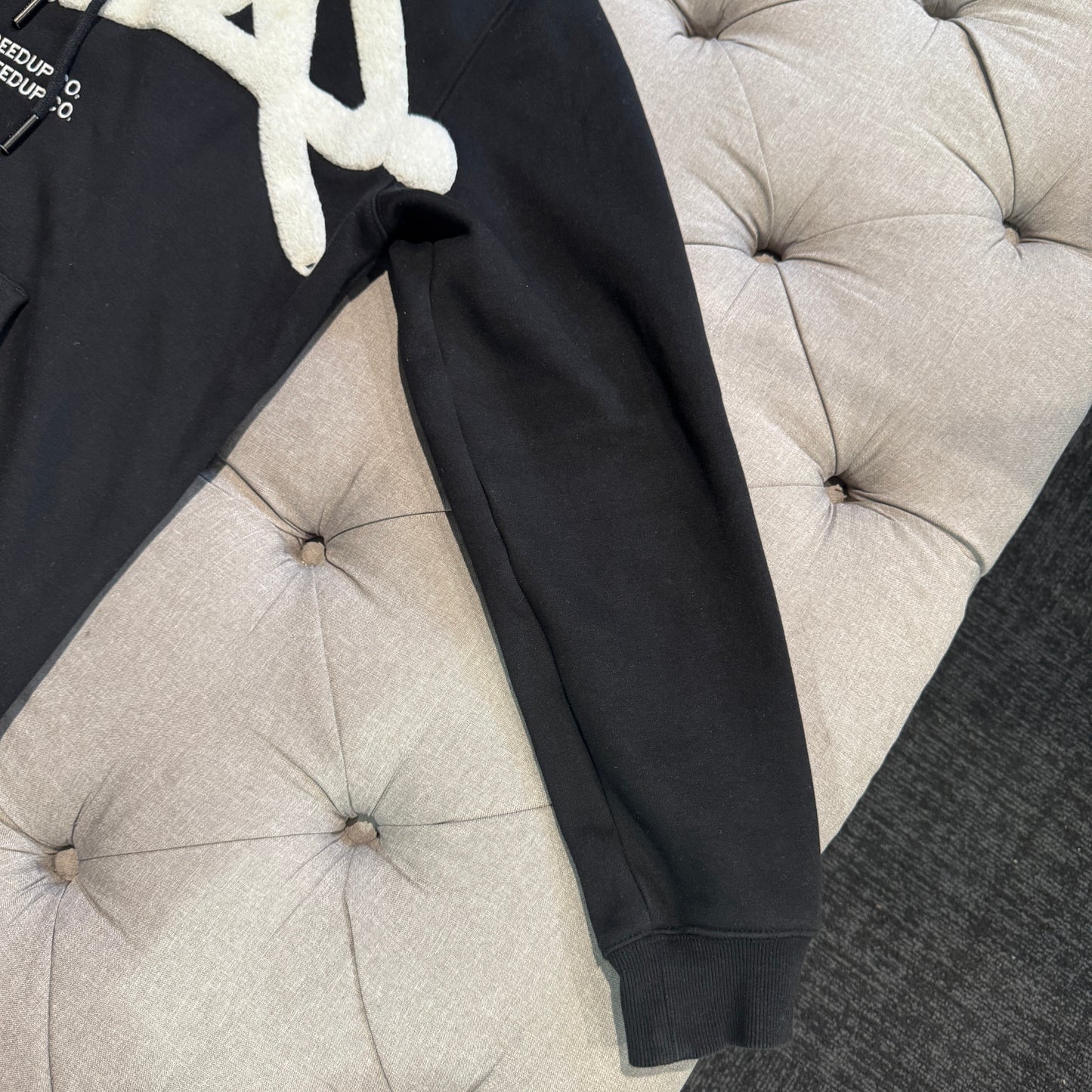 Geedup Handstyle Hoodie 'Black White' (Second hand)