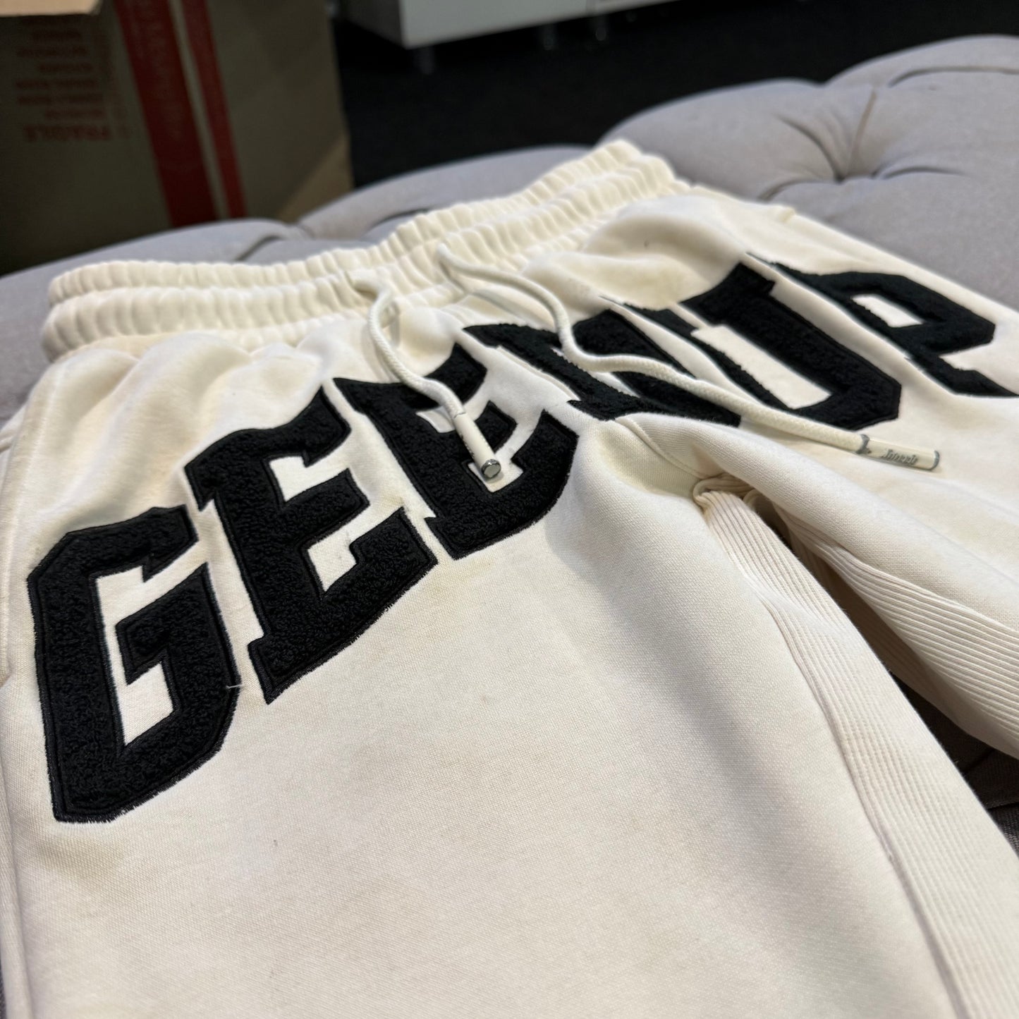 Geedup Team Logo Track Pants 'Butter Cream Black' (Second hand)
