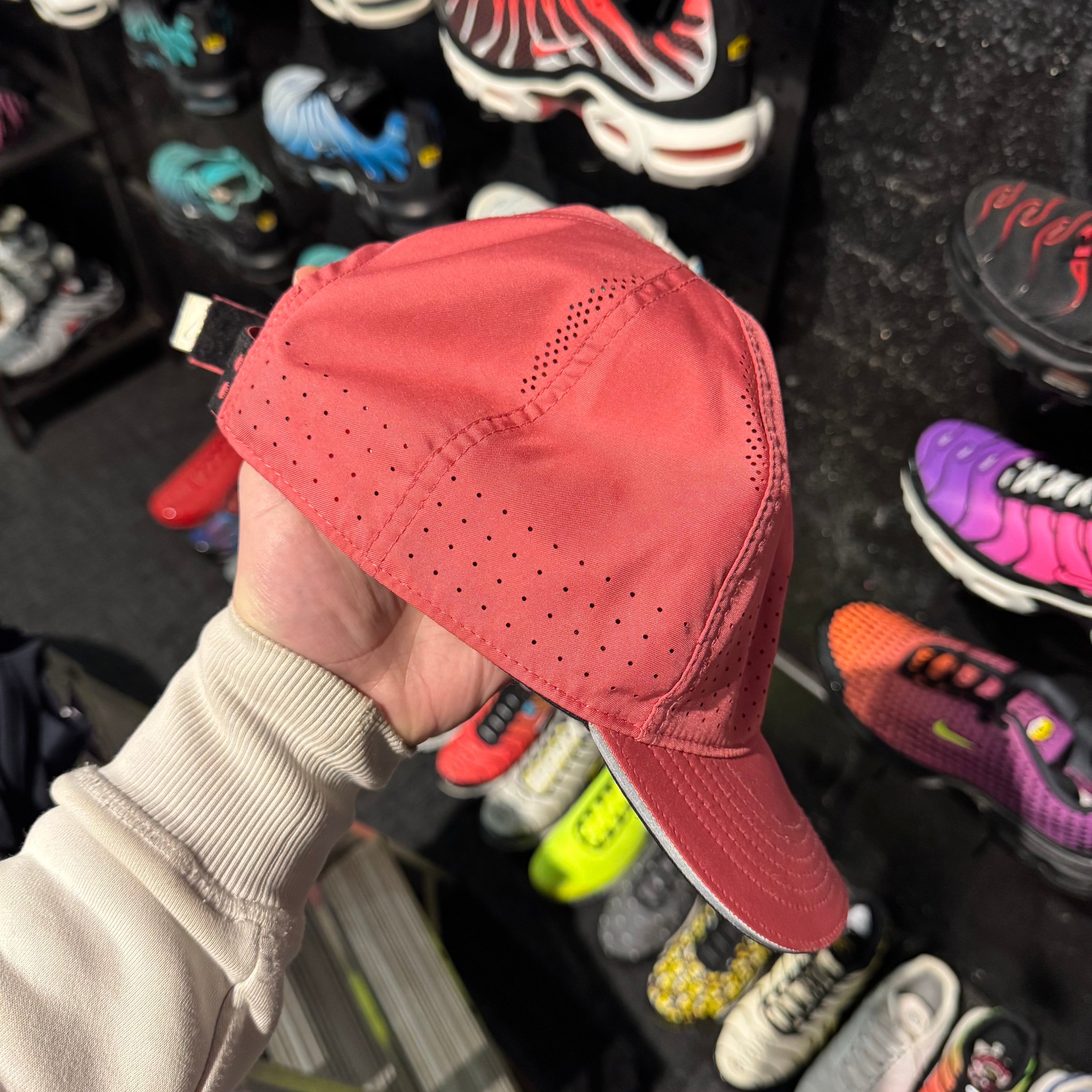 Nike Featherlight Drifit Hat 'Dusty Pink' (Second Hand)