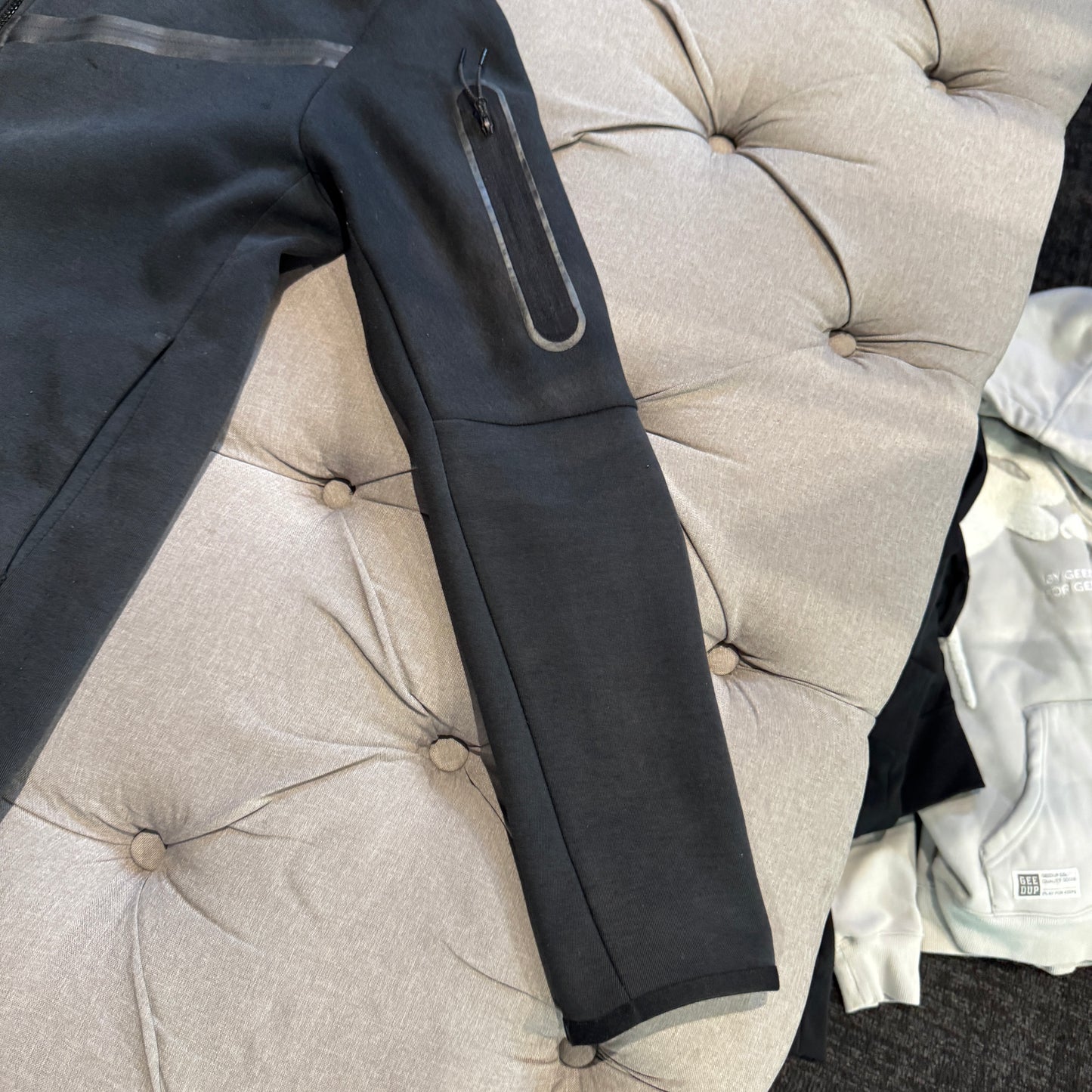 Nike Tech Fleece Jacket 'Black' (Second hand)
