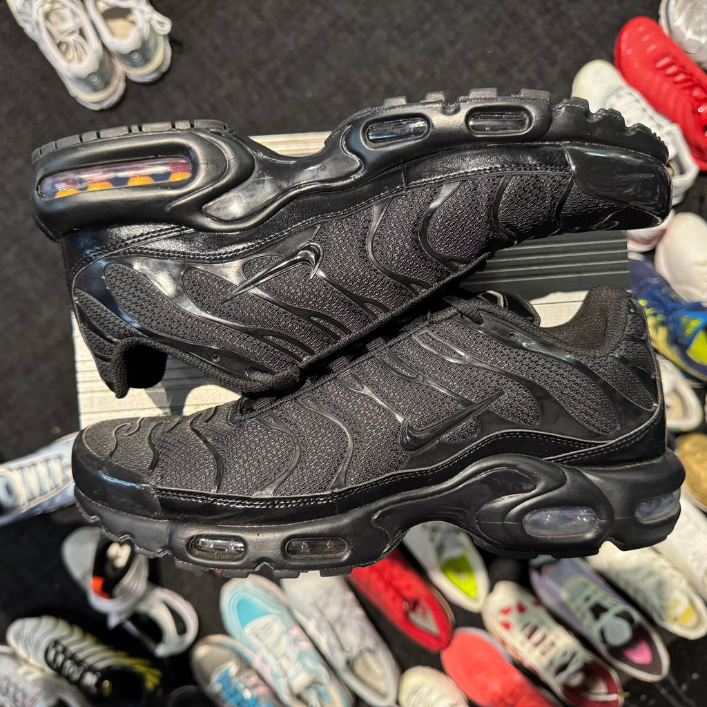 Nike Air Max Plus TN 'Triple Black' (Second hand)