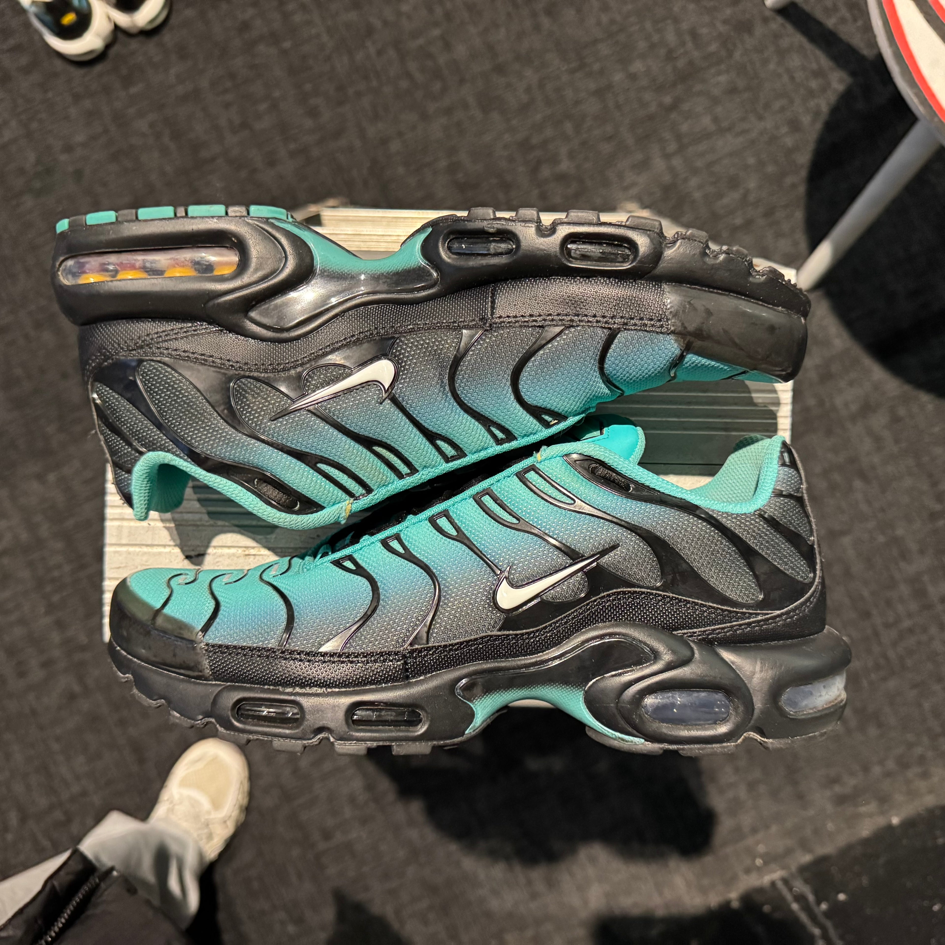 Nike Air Max Plus TN 'Aqua Fade' (Second hand)
