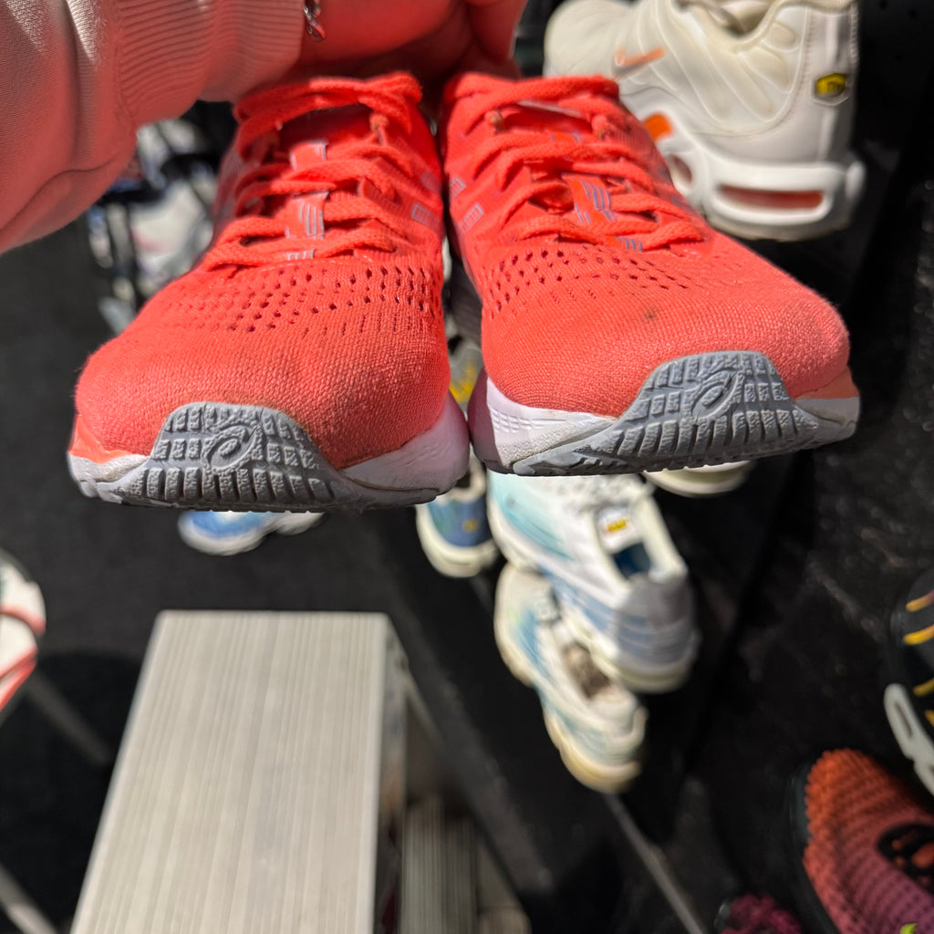 Asics Gel-Kayano 28 'Baby Blue Peach' (Second hand)