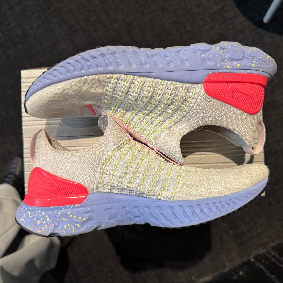Nike React Phantom Run Flyknit 2 'Confetti' (Second hand)
