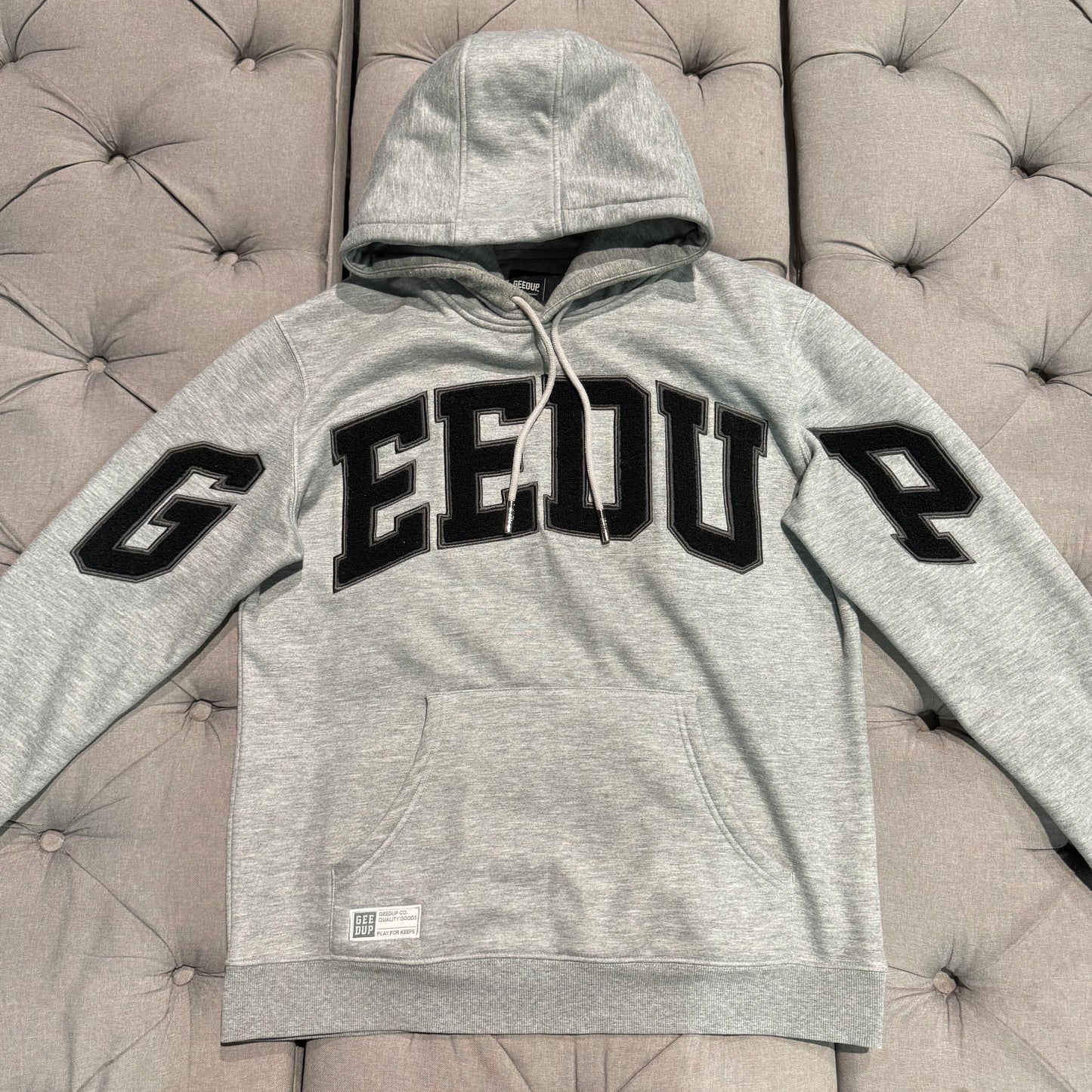 Geedup Team Logo Hoodie 'Grey Black' (Second hand)